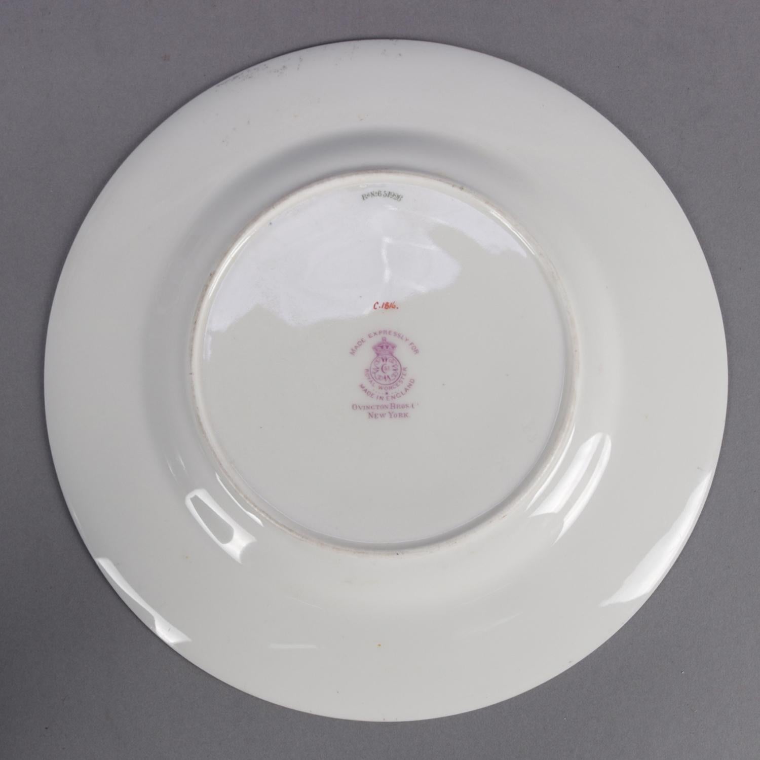 12 English Ovington Bros. Gilt Porcelain Dinner Plates by Royal Worcester In Good Condition In Big Flats, NY