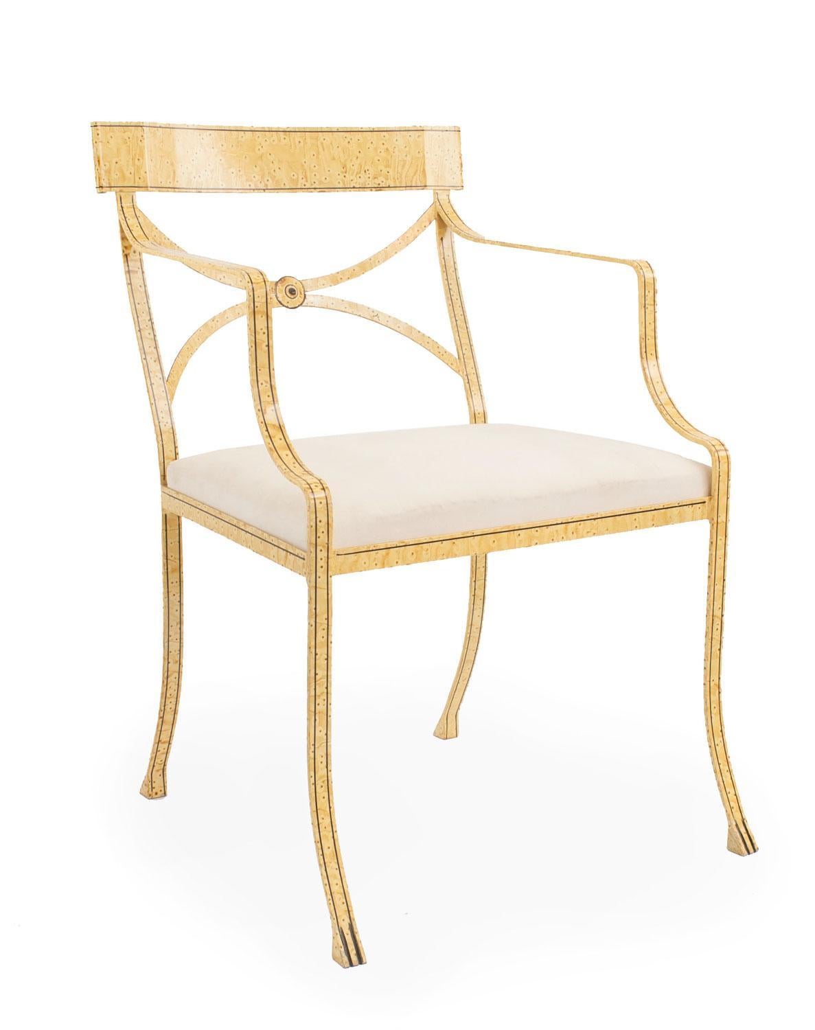 12 fauteuils anglais Regency en fer Bon état - En vente à Queens, NY
