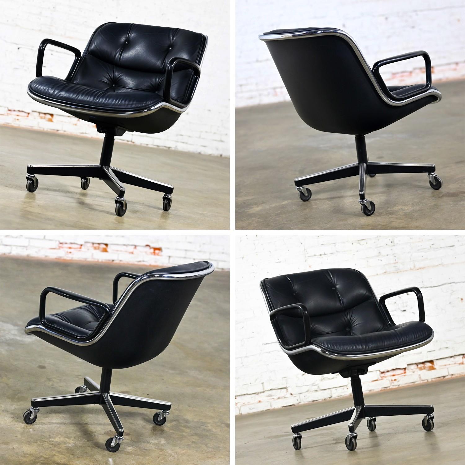 12 Executive Armchairs by Charles Pollock for Knoll Black Leather & 4 Prong Base For Sale 8