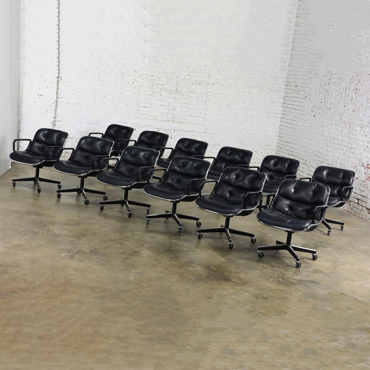 20th Century 12 Executive Armchairs by Charles Pollock for Knoll Black Leather & 4 Prong Base For Sale
