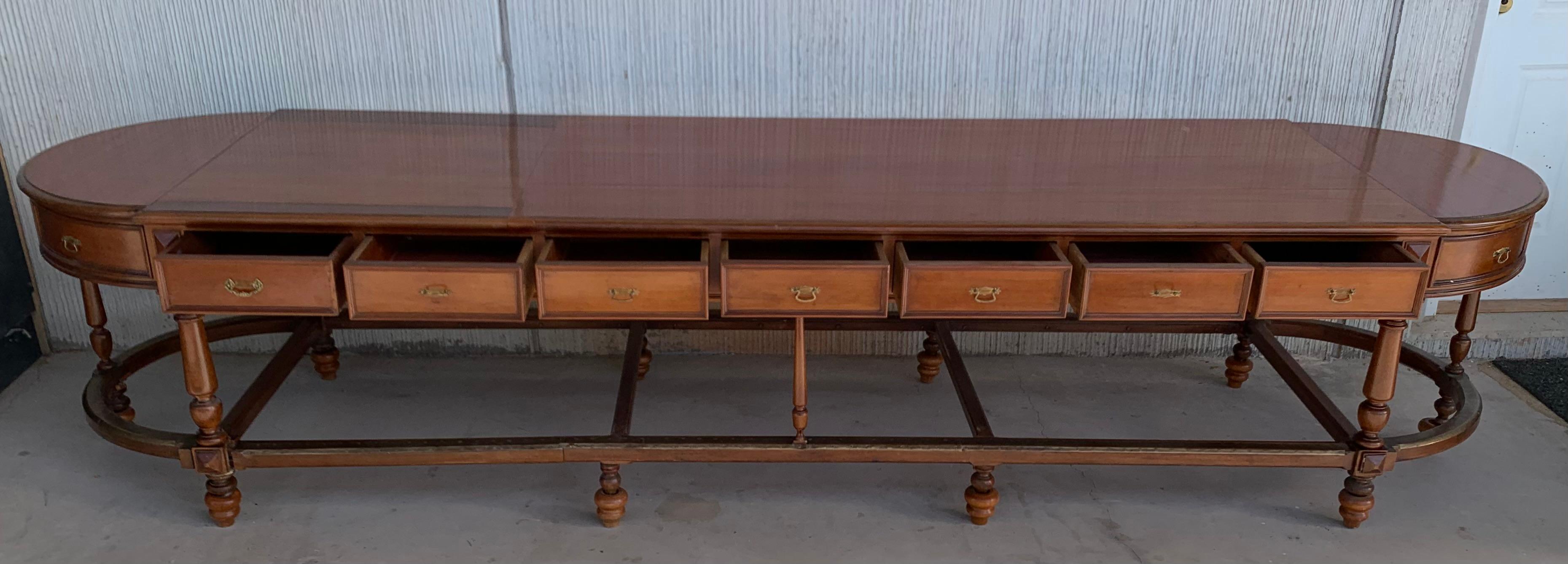 Ovaler 12 Fuß großer Mitteltisch mit Schubladen auf beiden Seiten, 20. Jahrhundert im Angebot 6