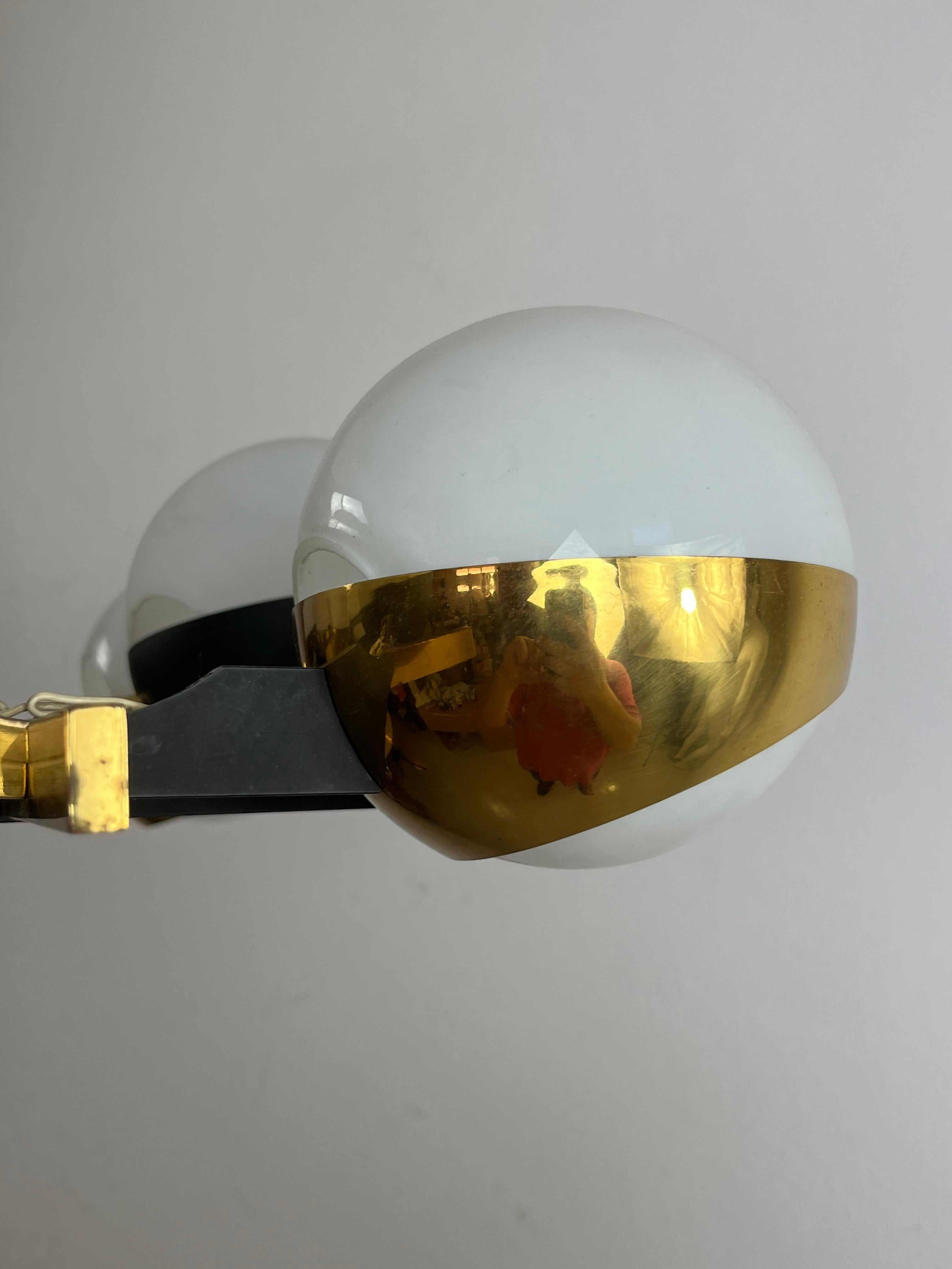 Mid-20th Century 12-Globe Glass & Brass Mid-Century Stilnovo Chandelier Italian Design 1950s