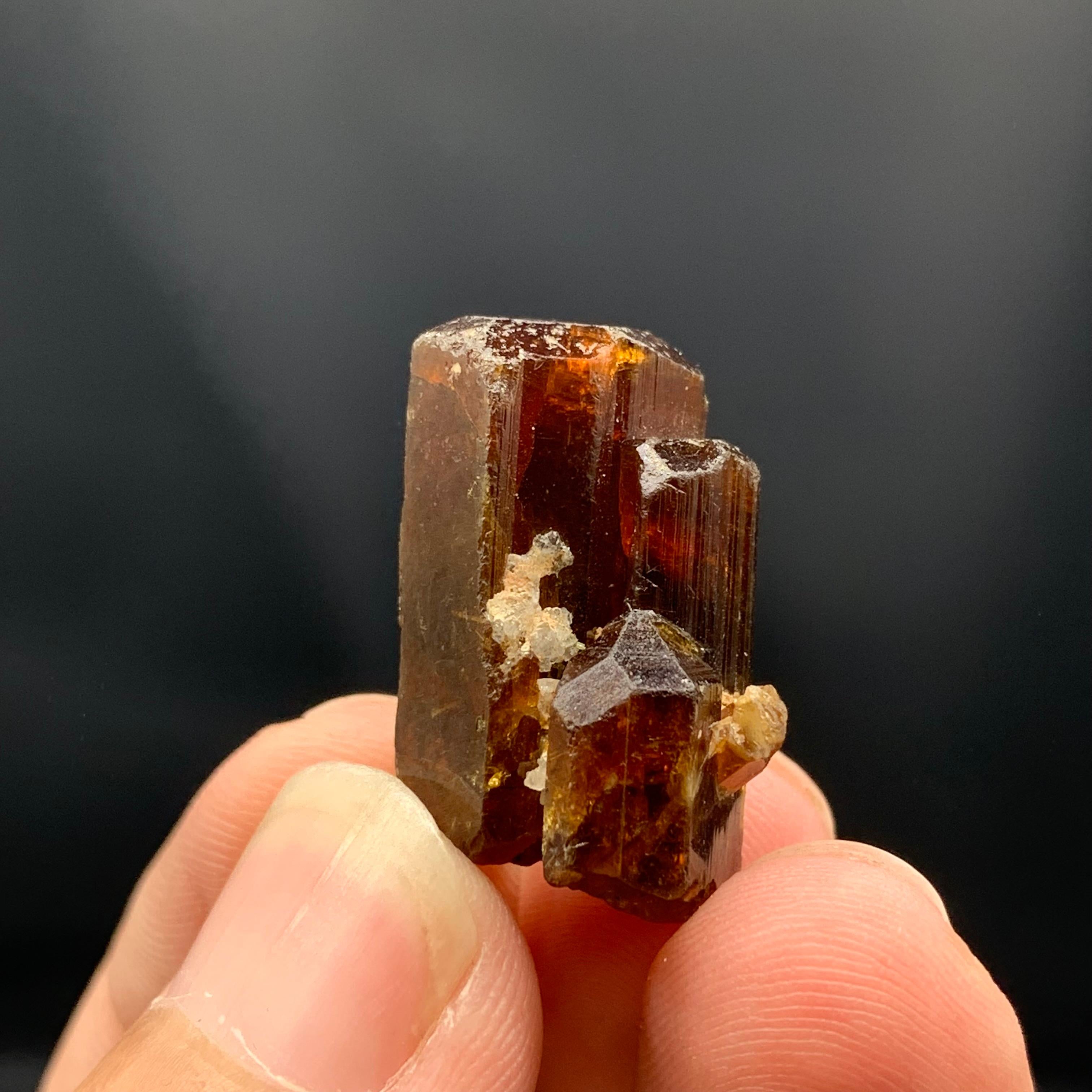 Cristal de Bastnasita Raro De 12 Gramos Con Cristales Secundarios Perfectos De Pakistán en Excelente Estado en Peshawar, PK
