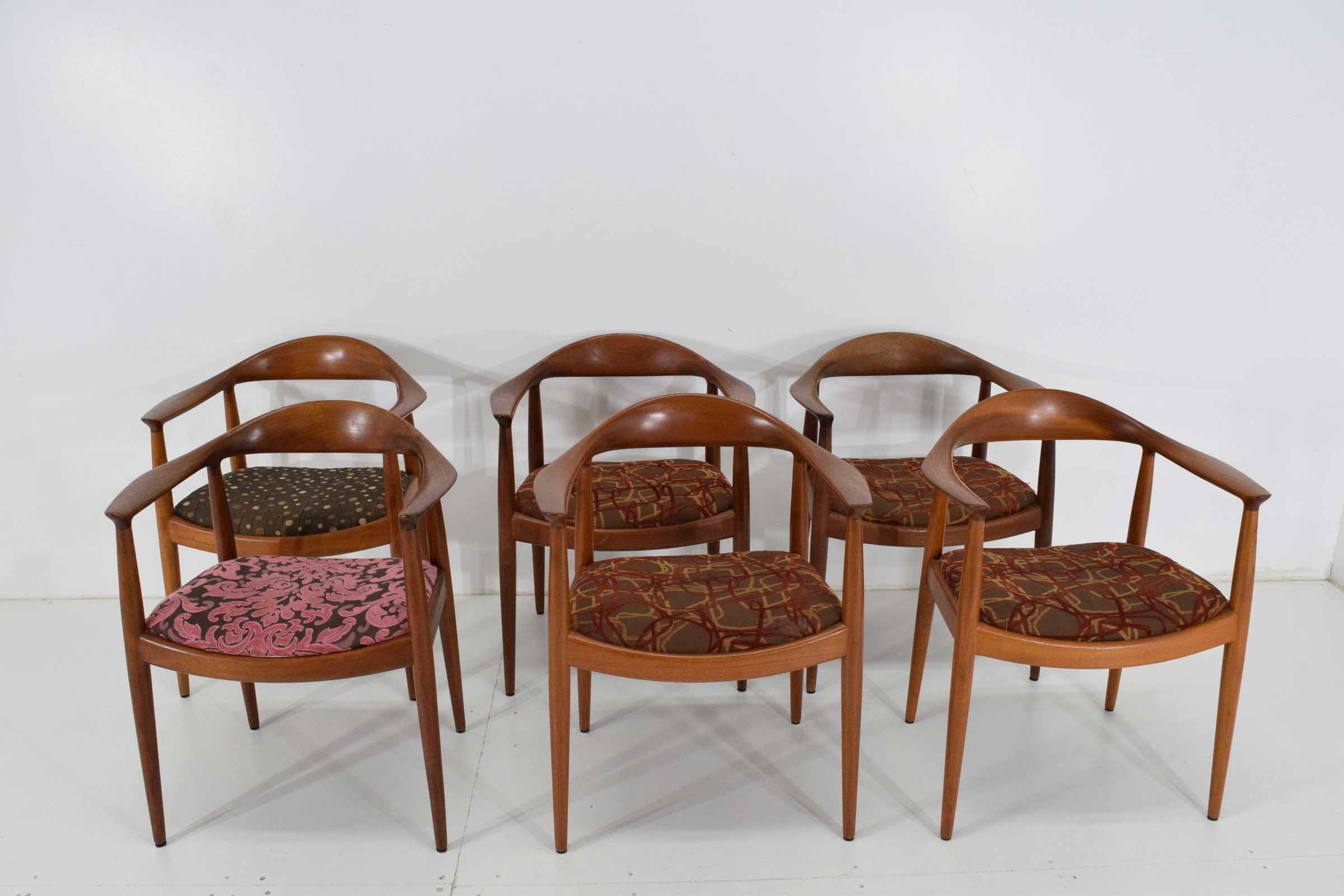 Danish Hans Wegner Round Chairs 8 Available