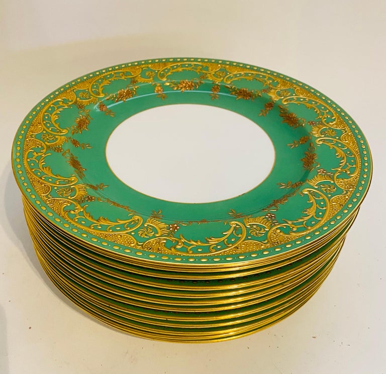 12 Heavily Gilt Encrusted Antique Green and Gold Minton England Dinner Plates For Sale at 1stDibs