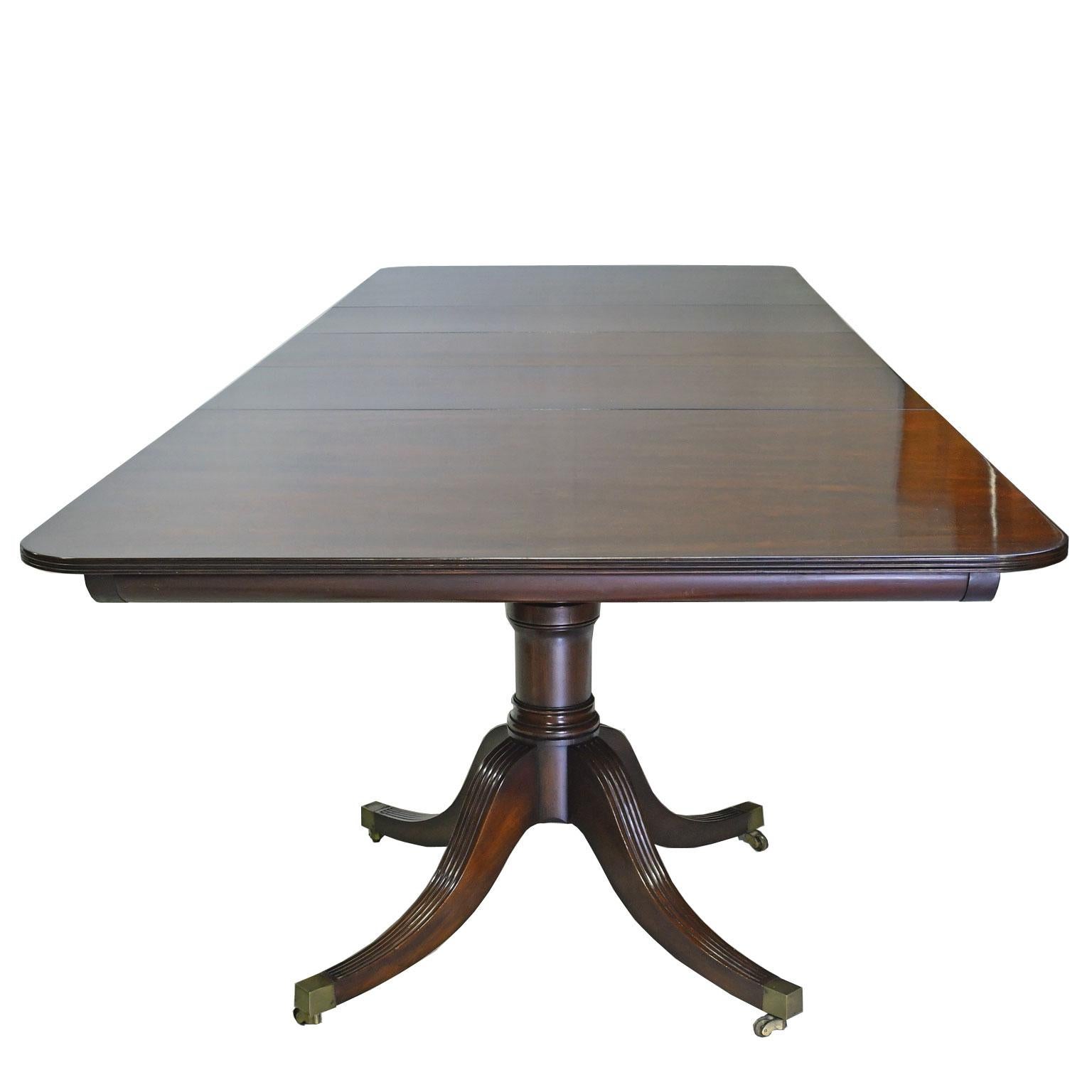 20th Century 12' Hepplewhite-Style Dining Table Mahogany, 2 Pedestals, 3 Leaves, circa 1945