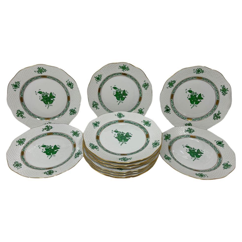 12 assiettes Herend "Bouquet chinois Apponyi Green" # 519, années 1980