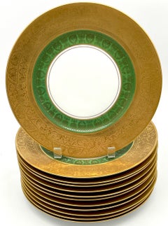 12 Hutchenreuther Gold Encrusted & Green Border Neoclassical Service Plates