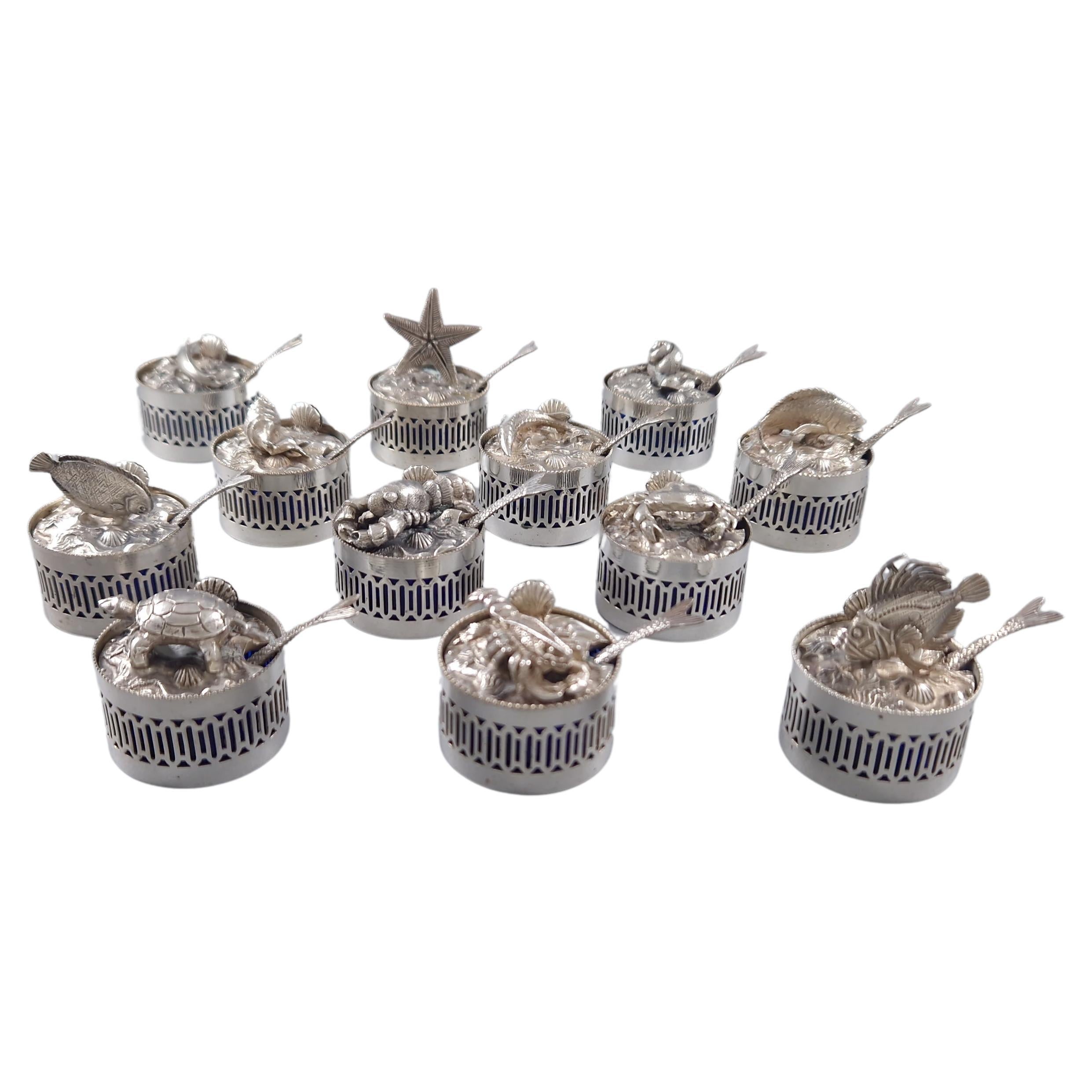 12 Individual Salt Cellars / Place Card Holders In Sterling Silver For Sale
