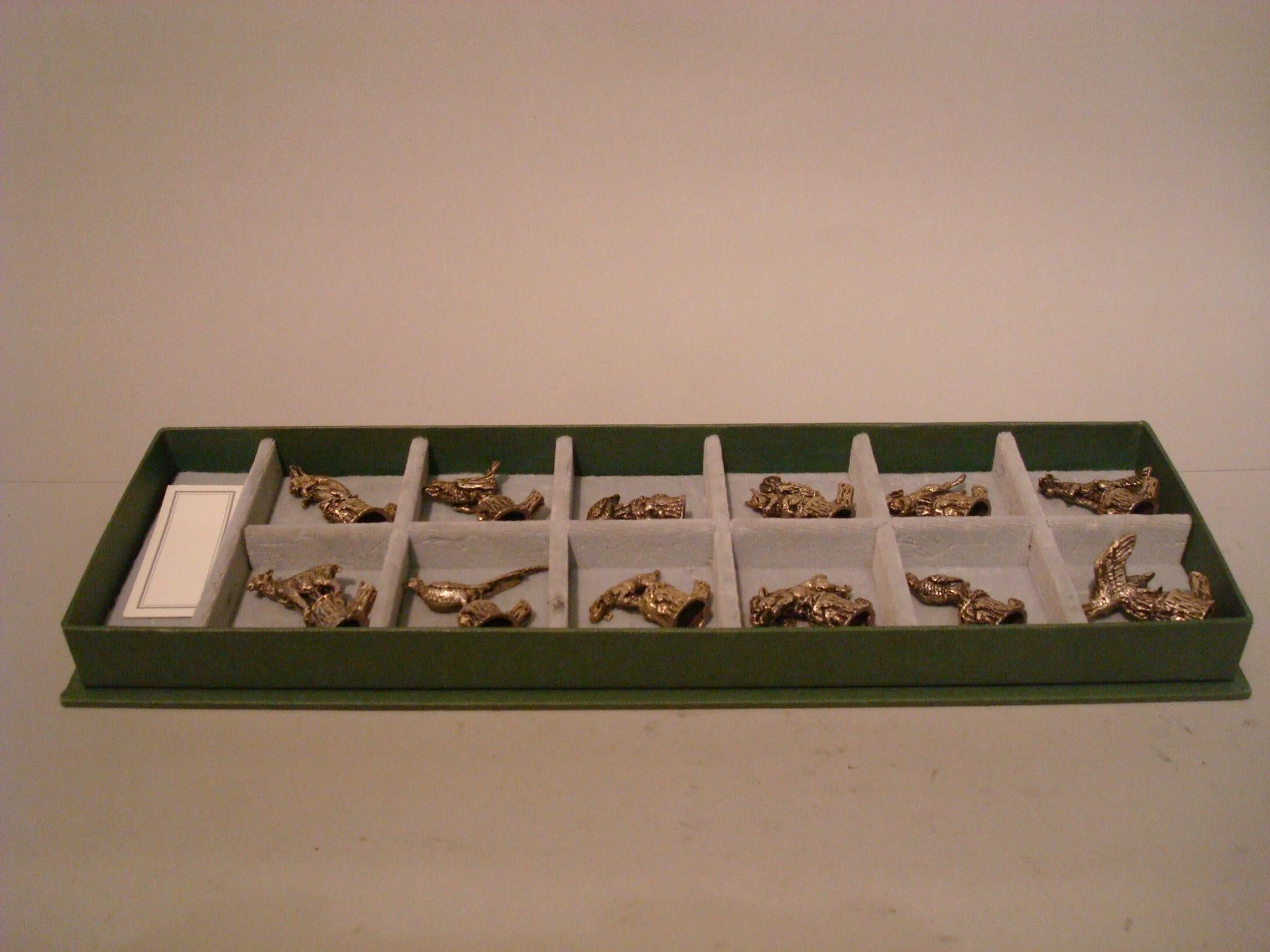 gold animal place card holders