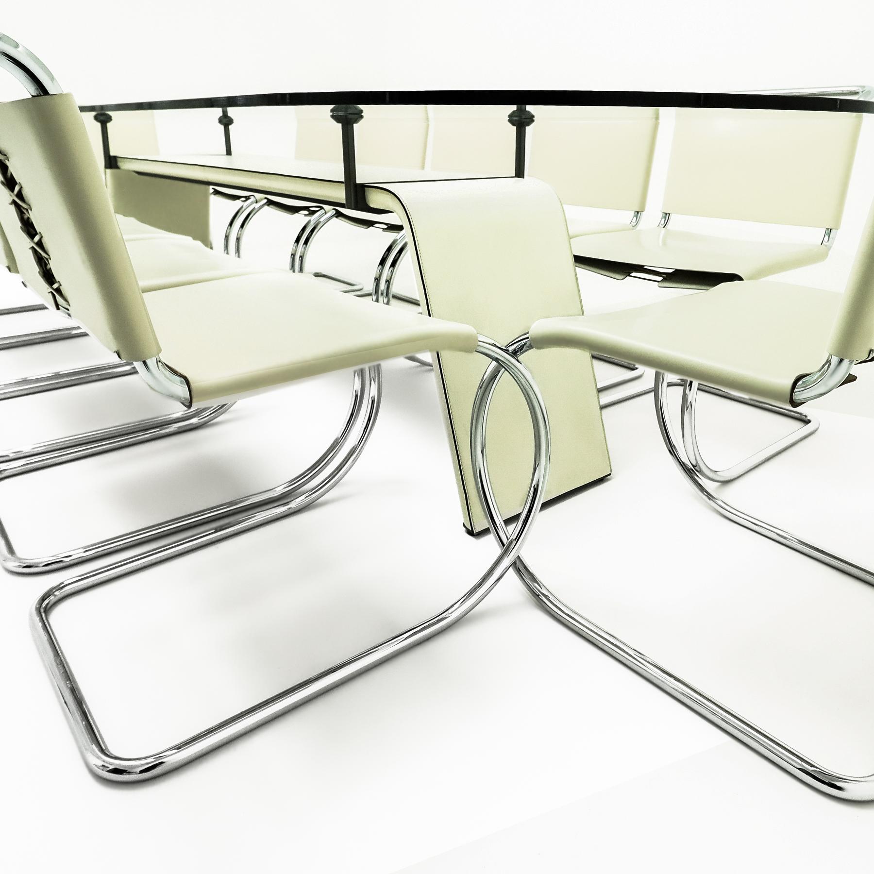 Late 20th Century 12 Knoll, Mies van der Rohe MR10 chairs matched to a Matteo Grassi dining table