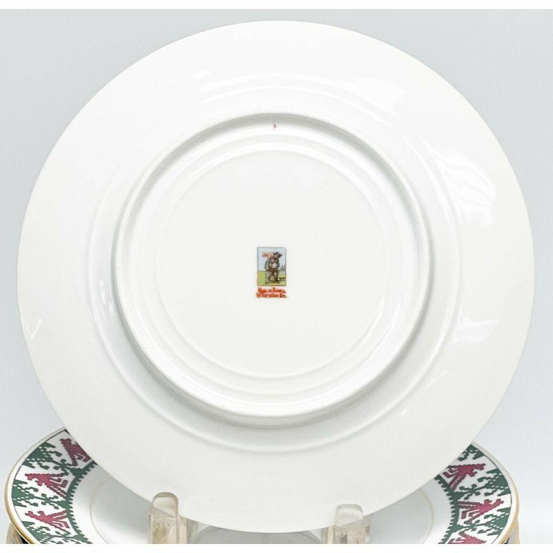 20th Century 12 Kornilov Bros Imperial Russian Porcelain Plates Red & Green, c. 1910 For Sale