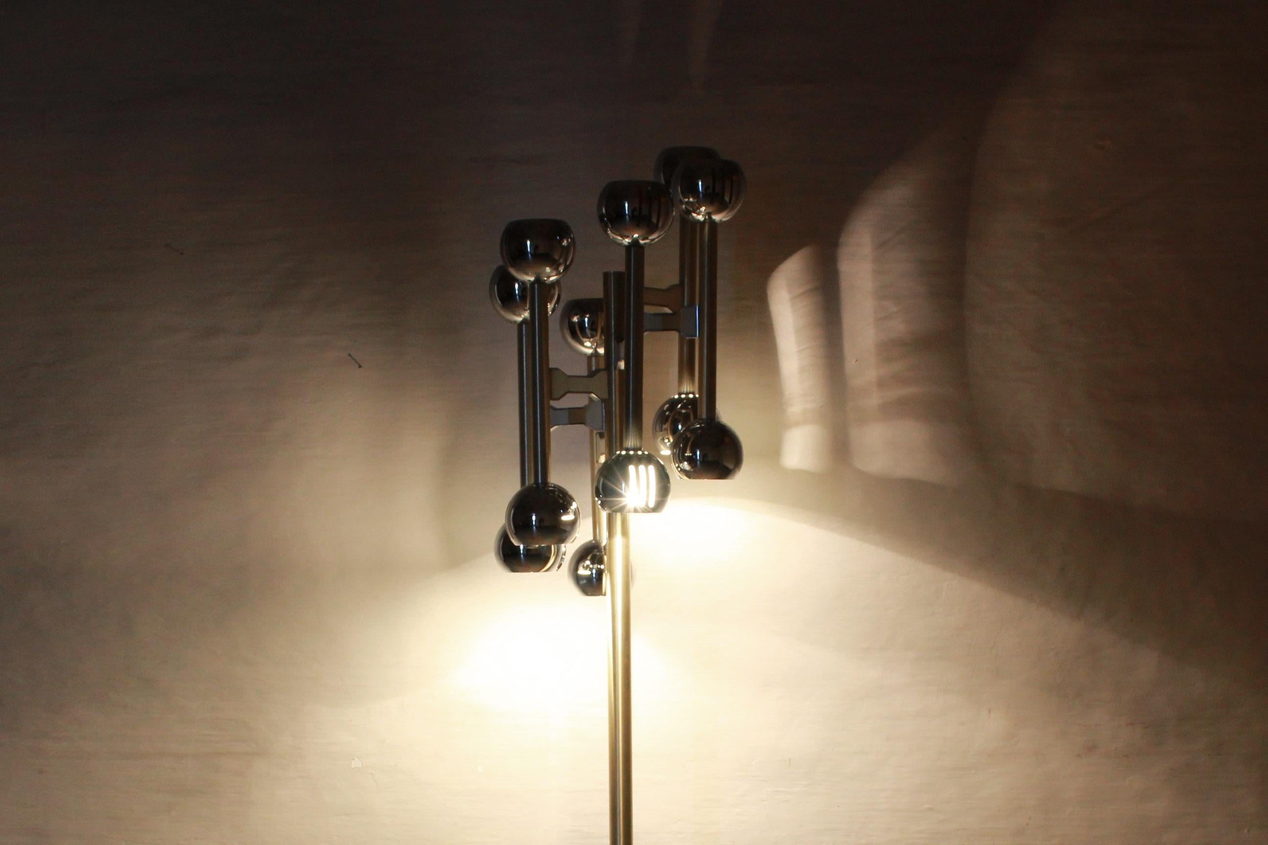 Mid-Century Modern Space Age Floor Lamp, Italy, 1970s For Sale