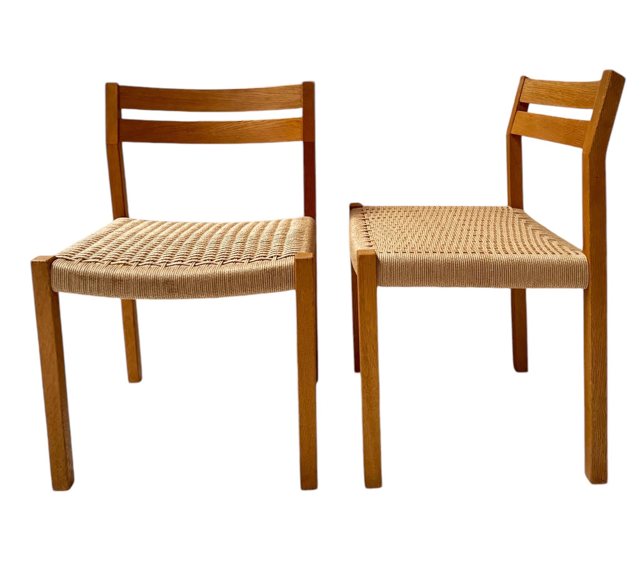 12 sedie da sala da pranzo 401 di Niels Otto Møller, anni '70. in vendita 3