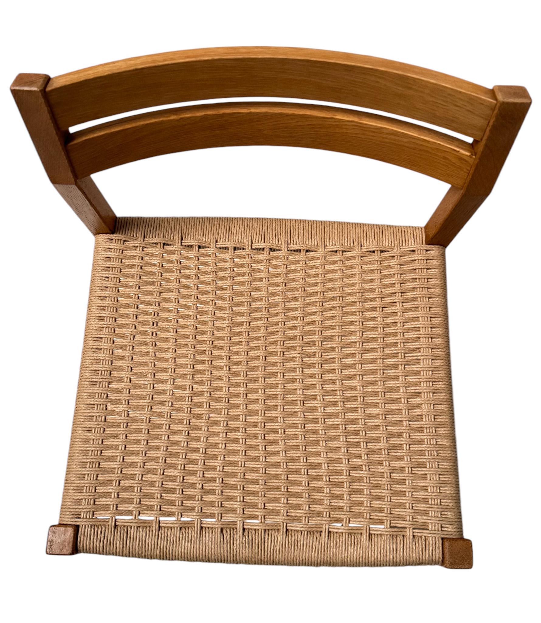 12 sedie da sala da pranzo 401 di Niels Otto Møller, anni '70. in vendita 2