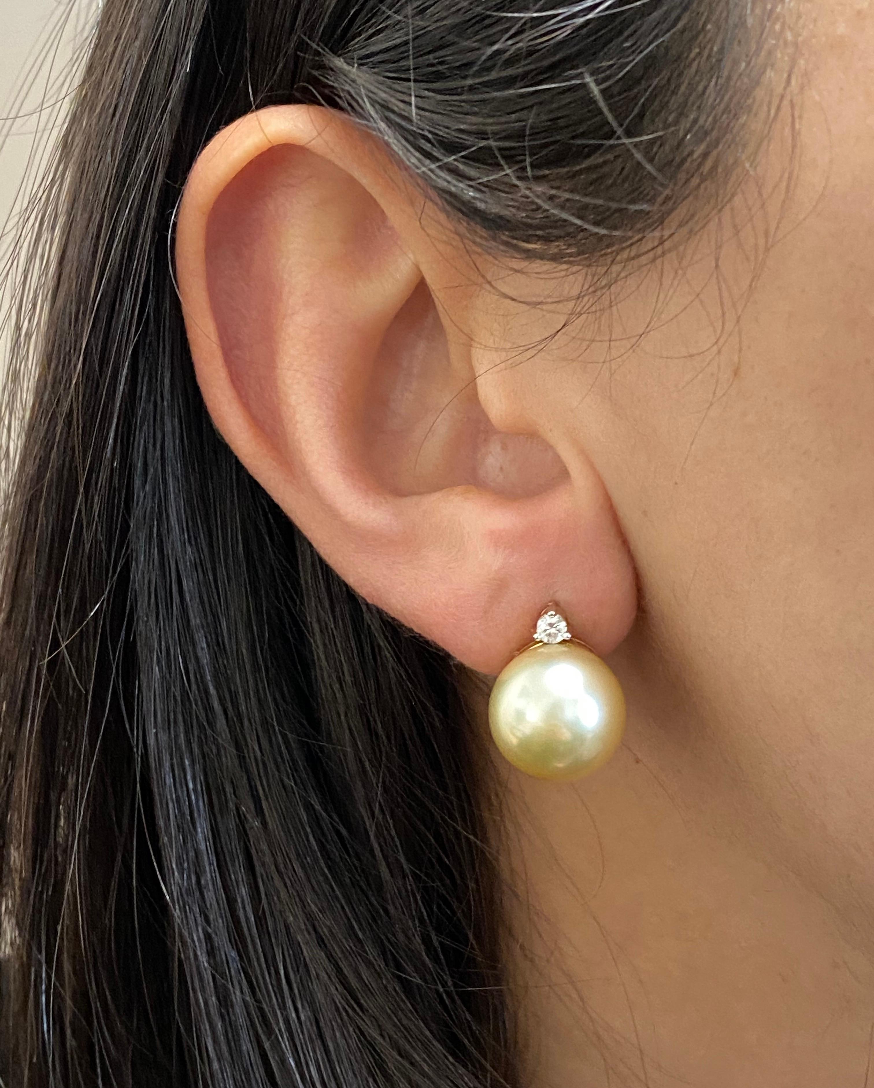 Contemporary 12 mm Pearl and White Round Diamond Fashion Dangle Earrings 18K Yellow Gold  For Sale