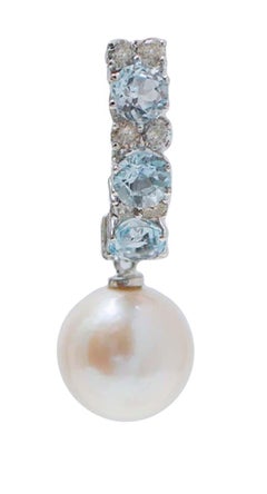 12 Mm Pearls, Aquamarine Colour Topaz, Diamonds, 18 Kt White Gold Earrings.