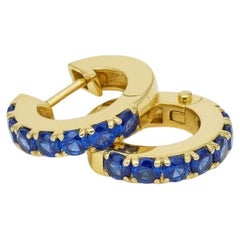 12 MM Boucles d
oreilles saphir Huggie