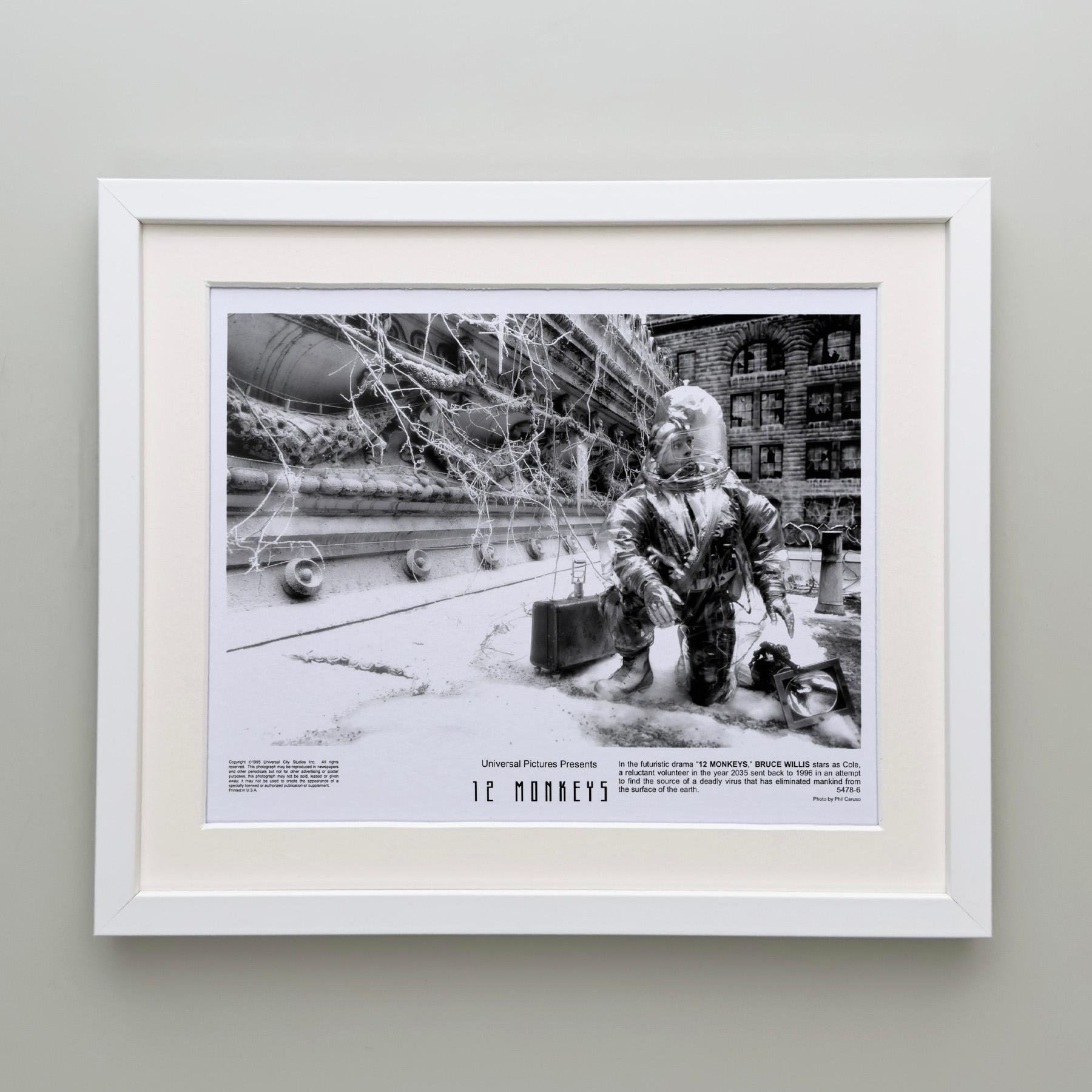 12 MONKEYS 199 Gerahmter Werbefilm Filmstill (20. Jahrhundert) im Angebot