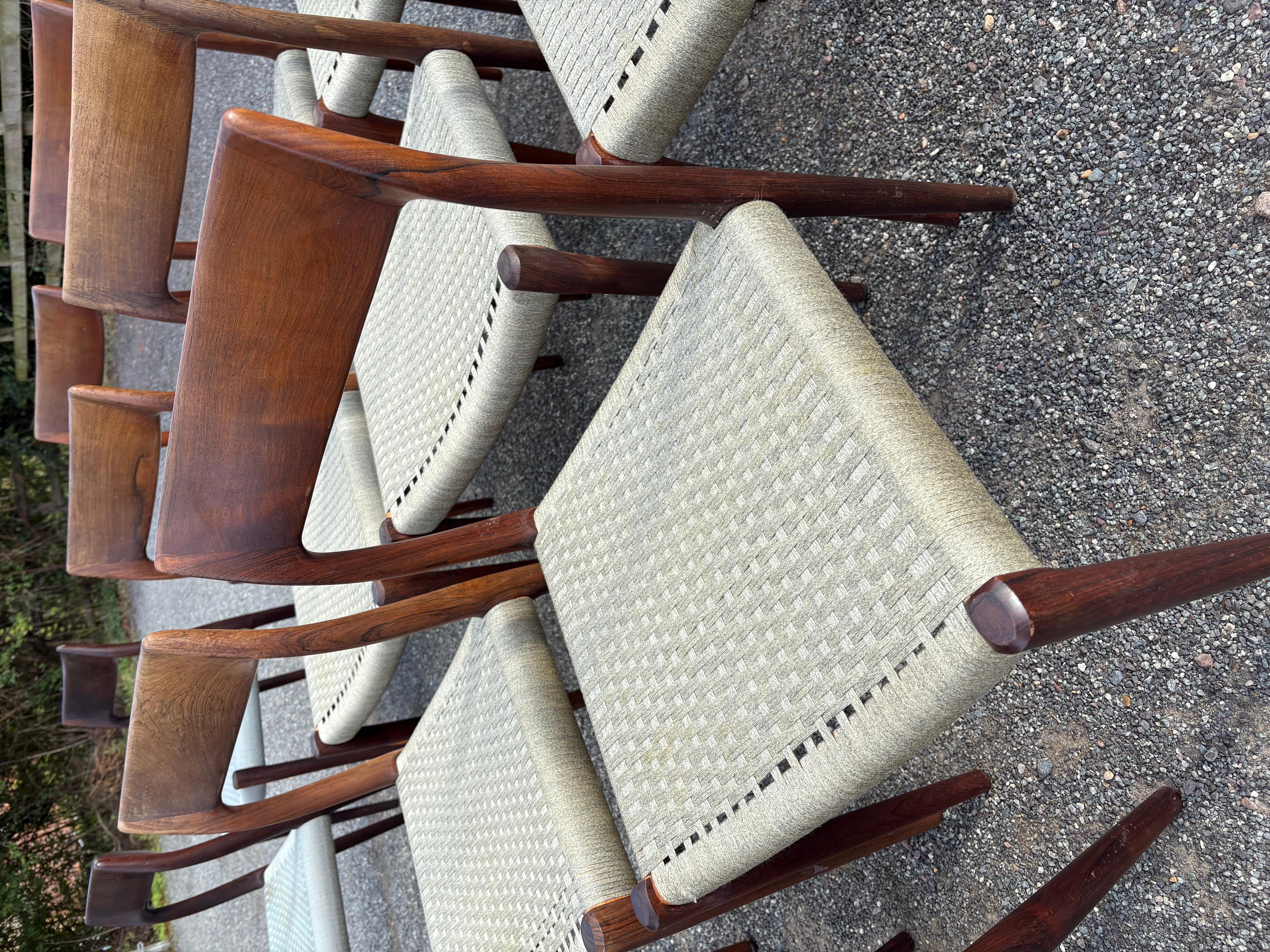 12 Niels Otto Moller Modell 77 Dinings Stühle mit Original Khaki /Lavendel Cord (Skandinavische Moderne) im Angebot
