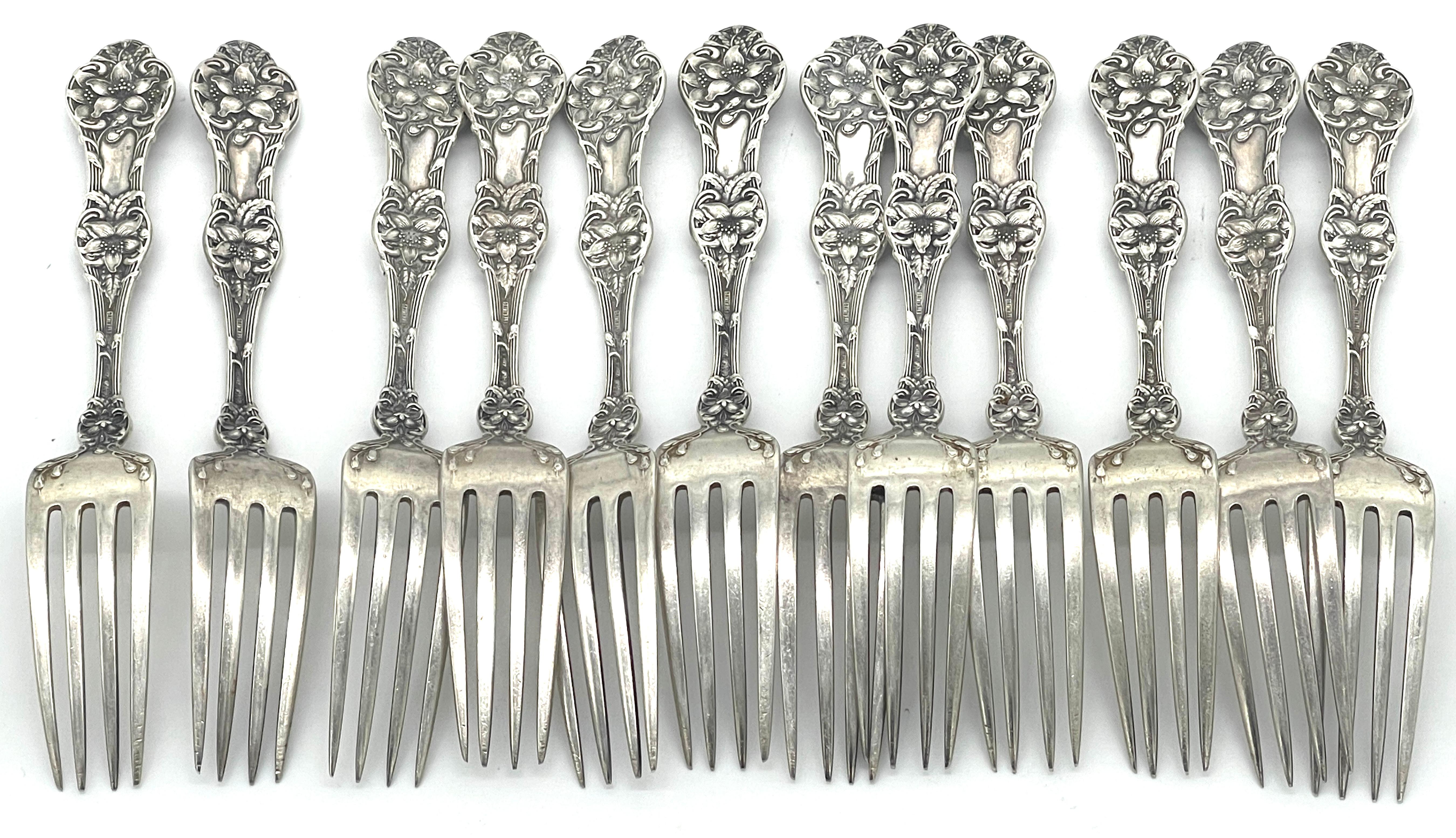 12 Tenedores de almuerzo de plata de ley 