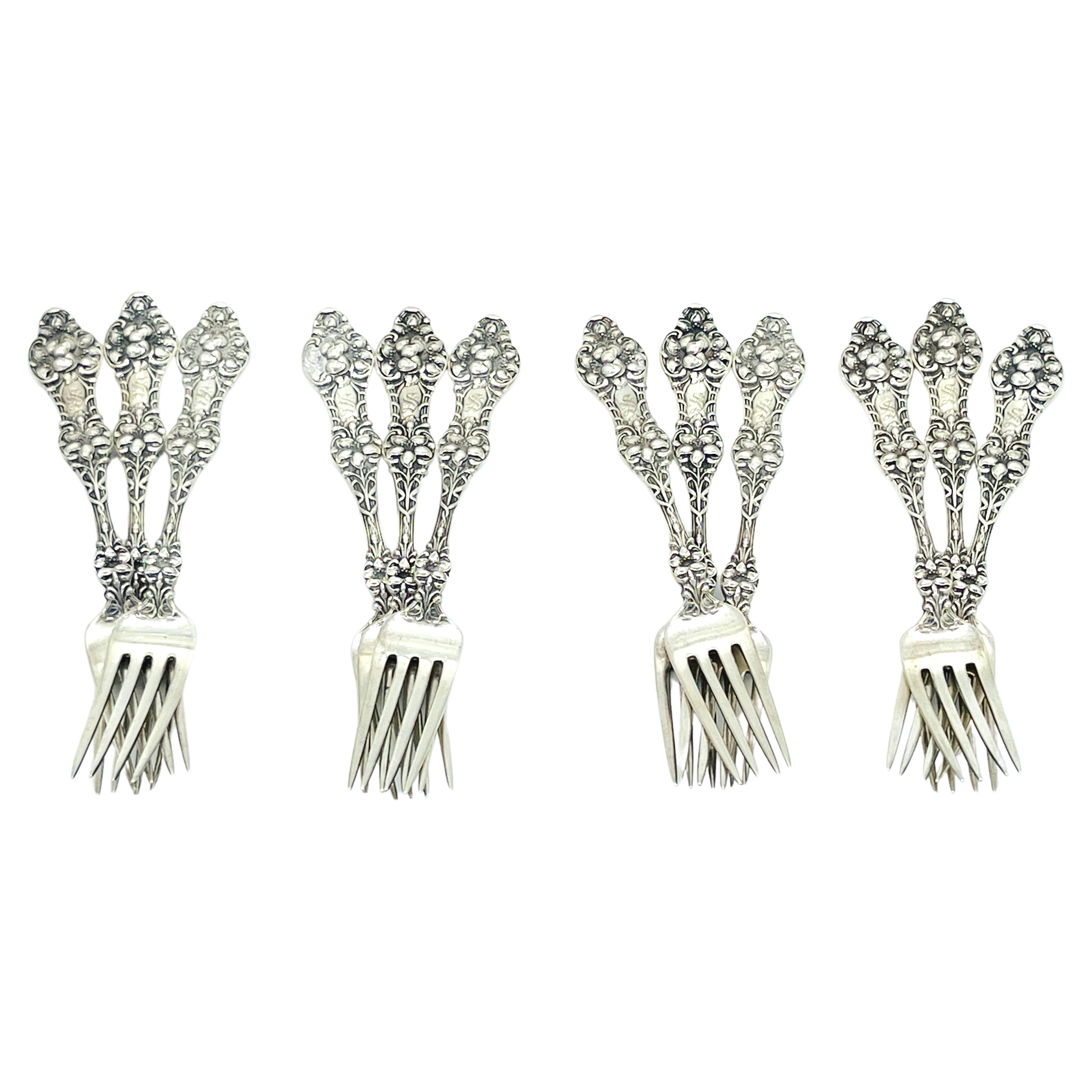 12 Tenedores de almuerzo de plata de ley Old Orange Blossom de Alvin 6 3/4" en venta