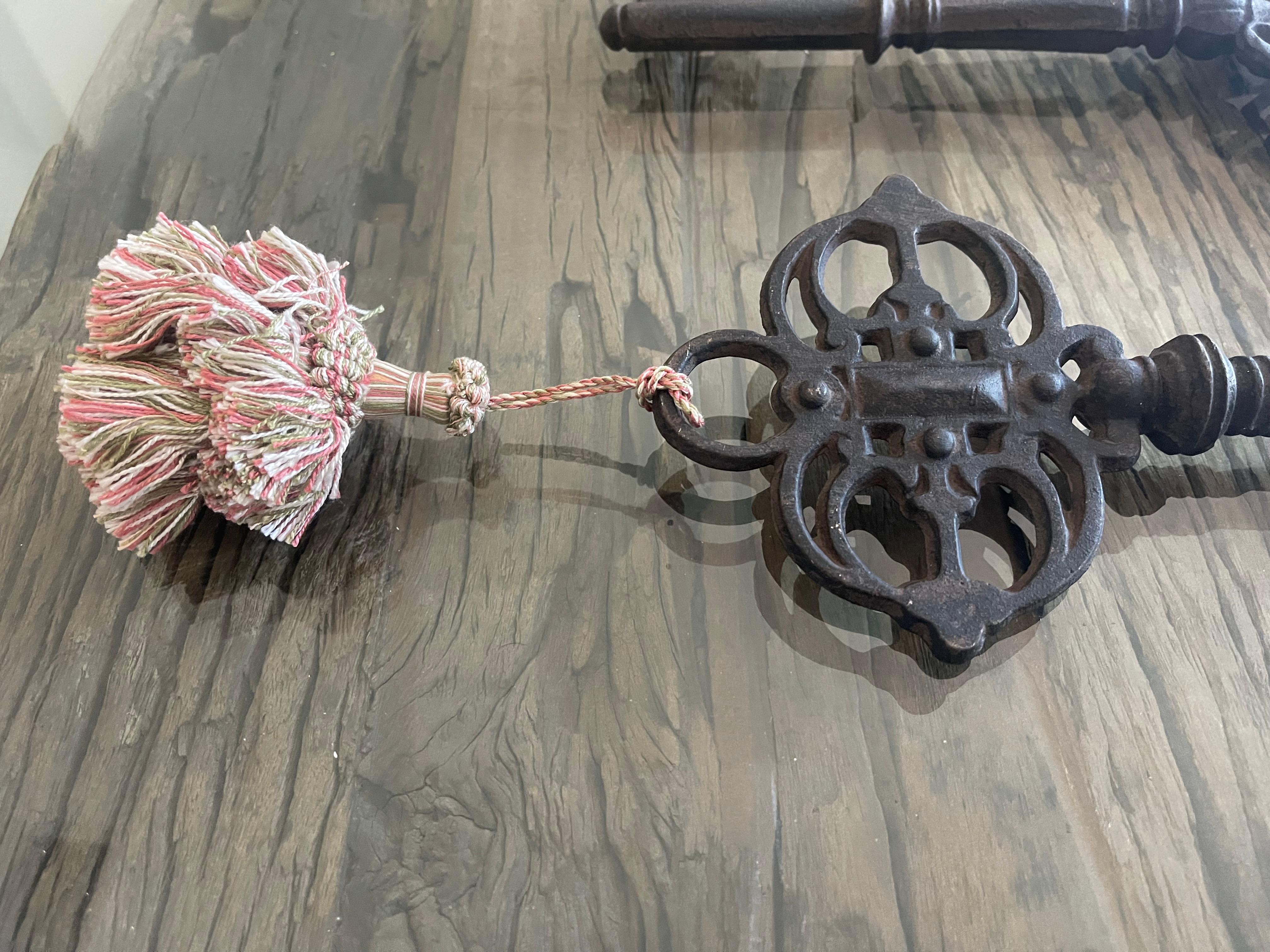American 12” Pair of Cast Iron Baroque Style Keys with Tassels For Sale