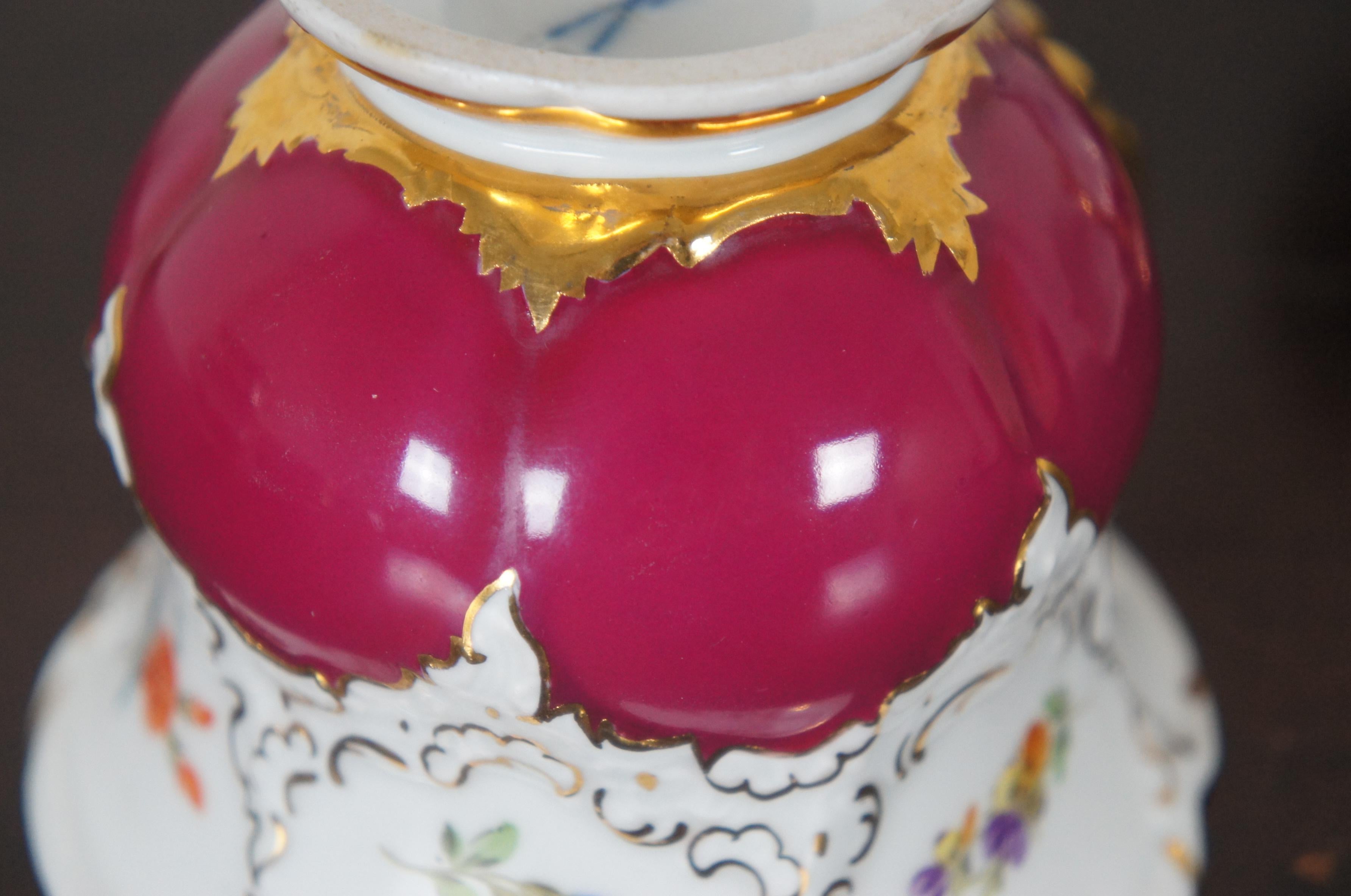12 Pc Antique Meissen B-Form Teacups & Saucers Floral Crossed Sword Tea Set B154 For Sale 1