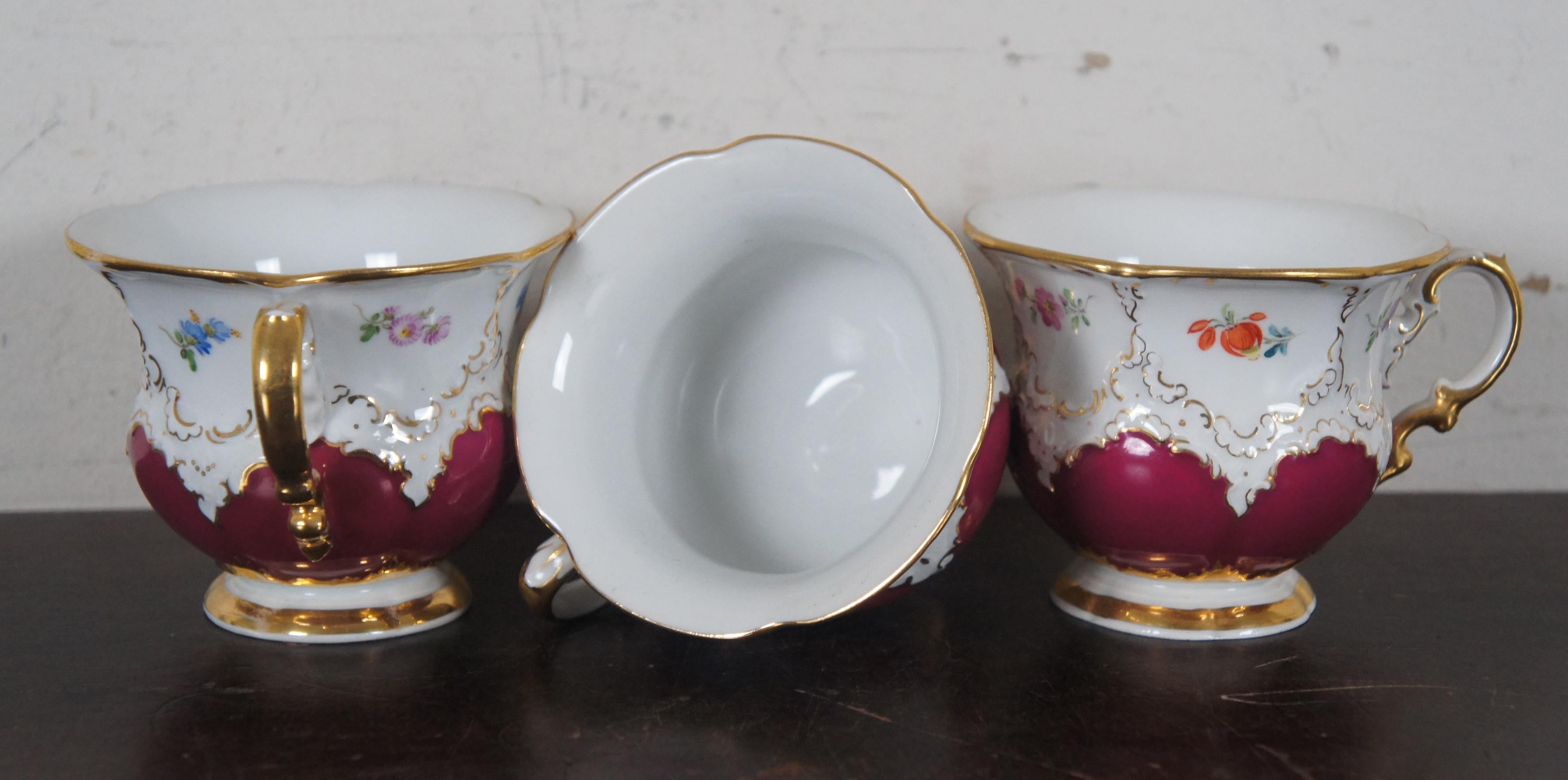 12 Pc Antique Meissen B-Form Teacups & Saucers Floral Crossed Sword Tea Set B154 In Good Condition For Sale In Dayton, OH