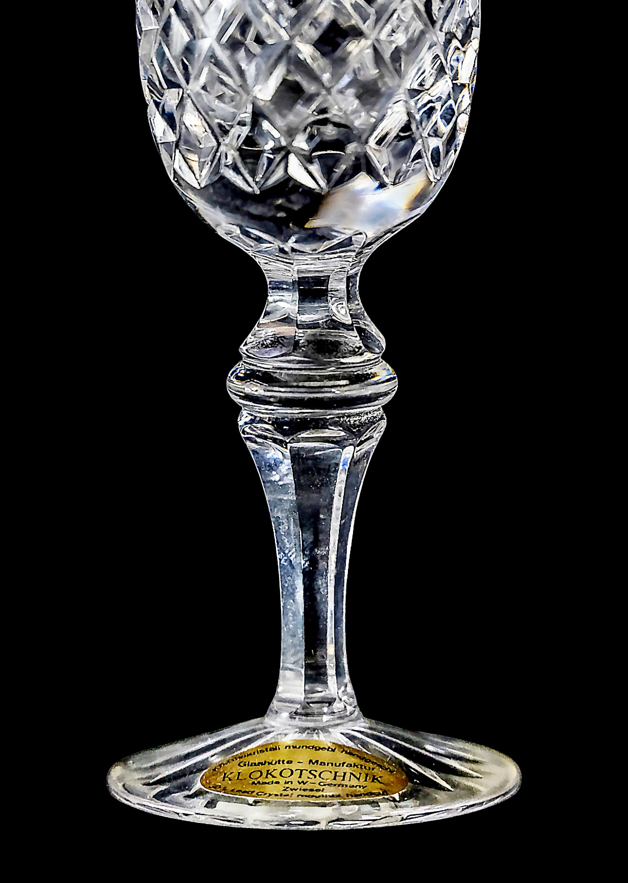 12 Pcs. Set of Gilt Crystal Red and White Wine Glasses 2