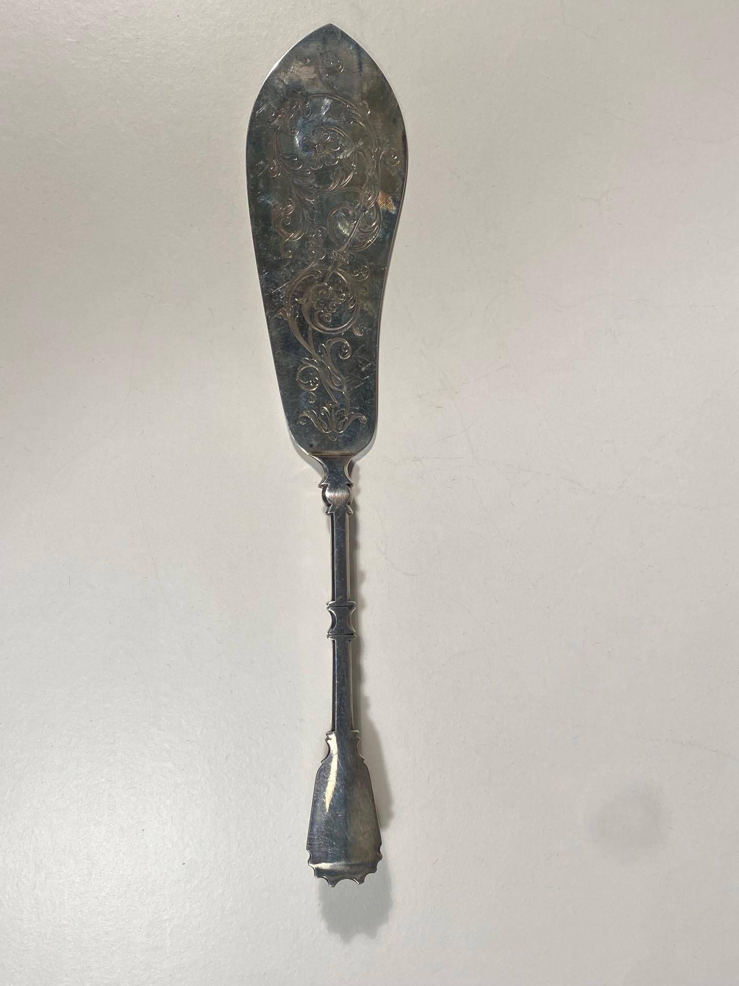 Set di 12 posate da pesce in argento 925 di Robert Linzeler, Francia, 1900 in vendita 8