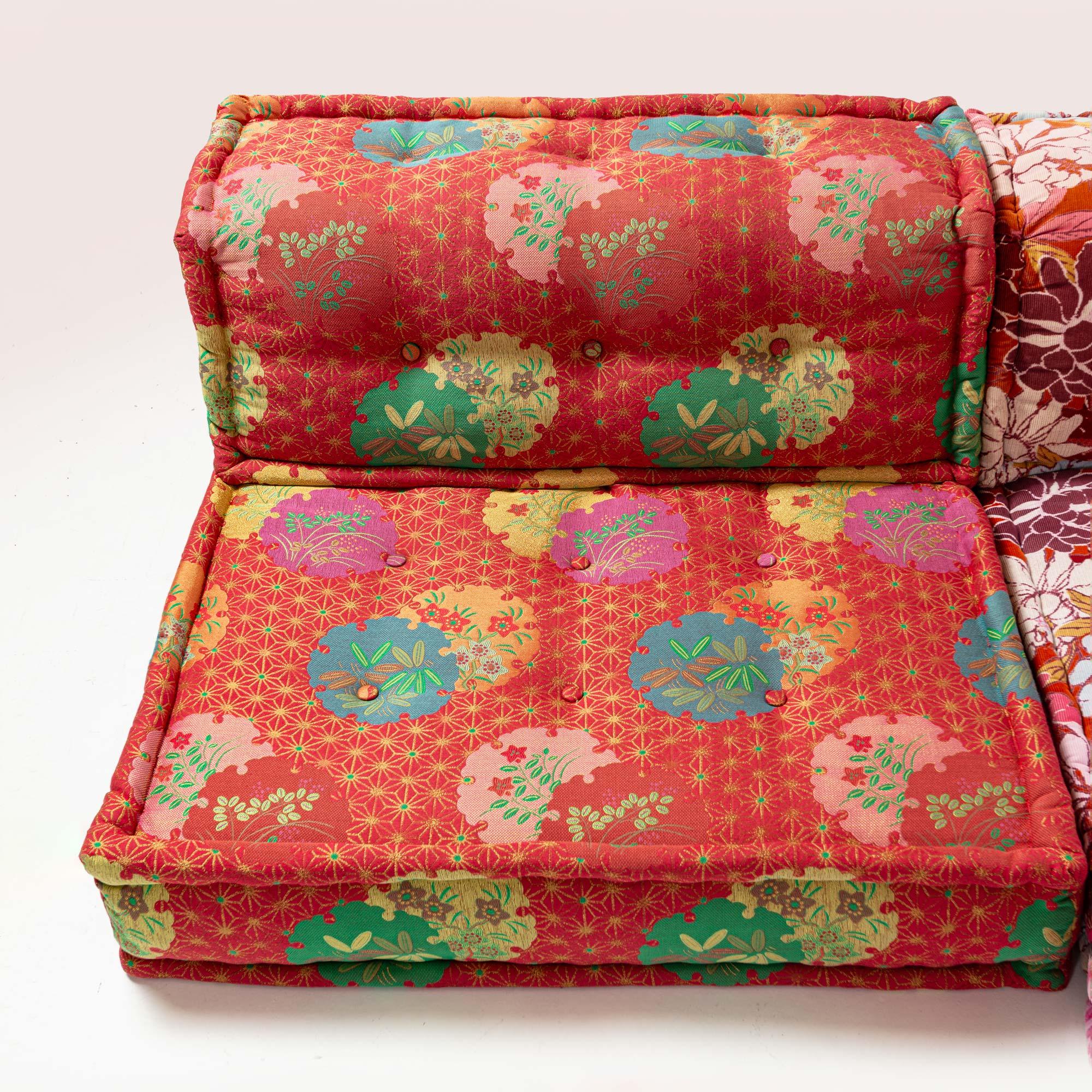 12 piece Hans Hopfer Roche Bobois Mah-Jong Sofa in Kenzo Composition Hiru Fabric In Good Condition In Seattle, WA