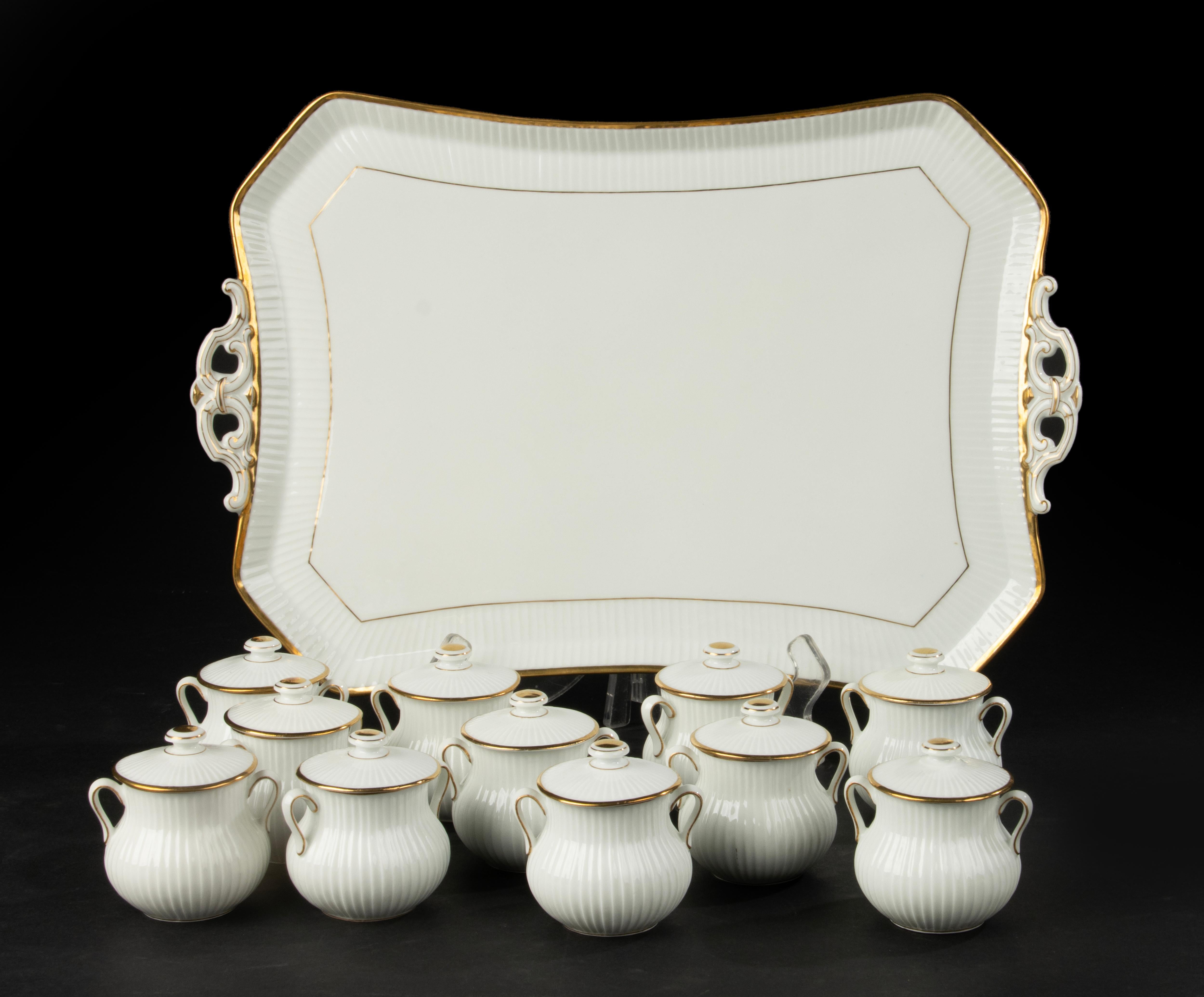 12-teiliges Pots de Creme-Servierbesteck - 19. Jahrhundert - Französisches Porzellan im Angebot 8