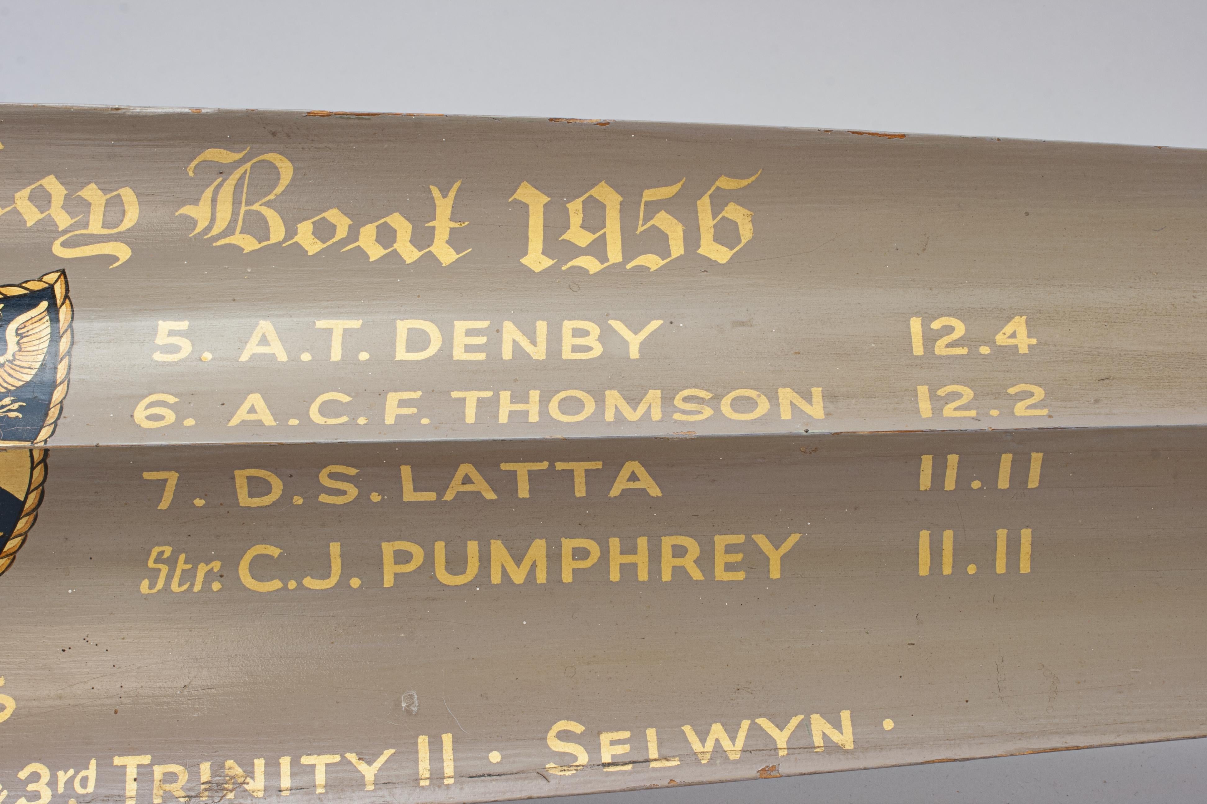 Pin 12' Presentation Rowing Oar Trophy, Magdalane Collage Cambridge 1956 en vente