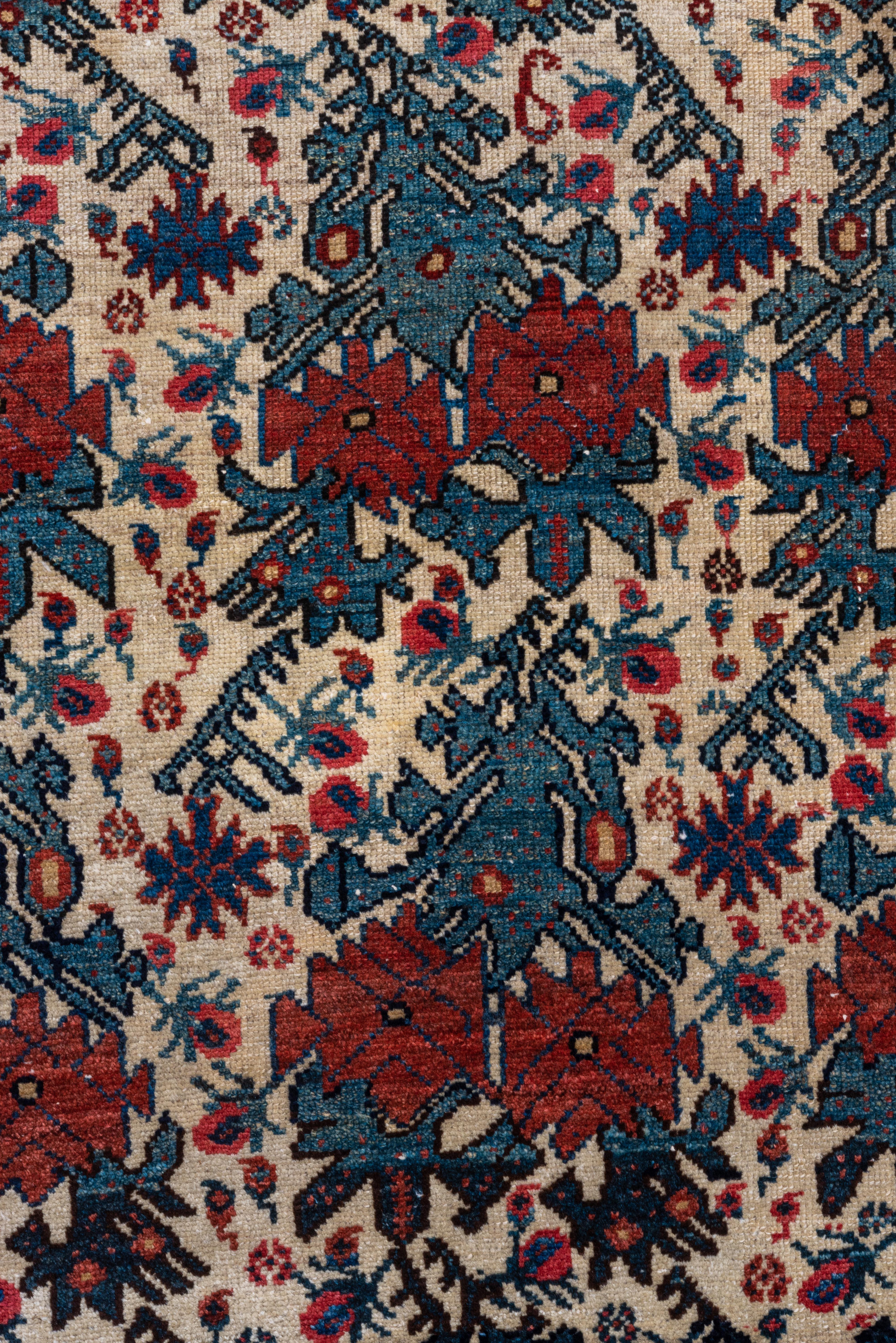 12 Rose Florets Across Center Field - Malayer Rug - Antique 1940 For Sale 2