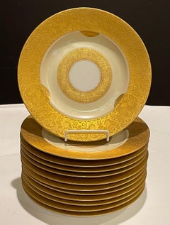 12 Royal Bavarian Hutschenreuther Heavily Gilt Porcelain Dinner Plates