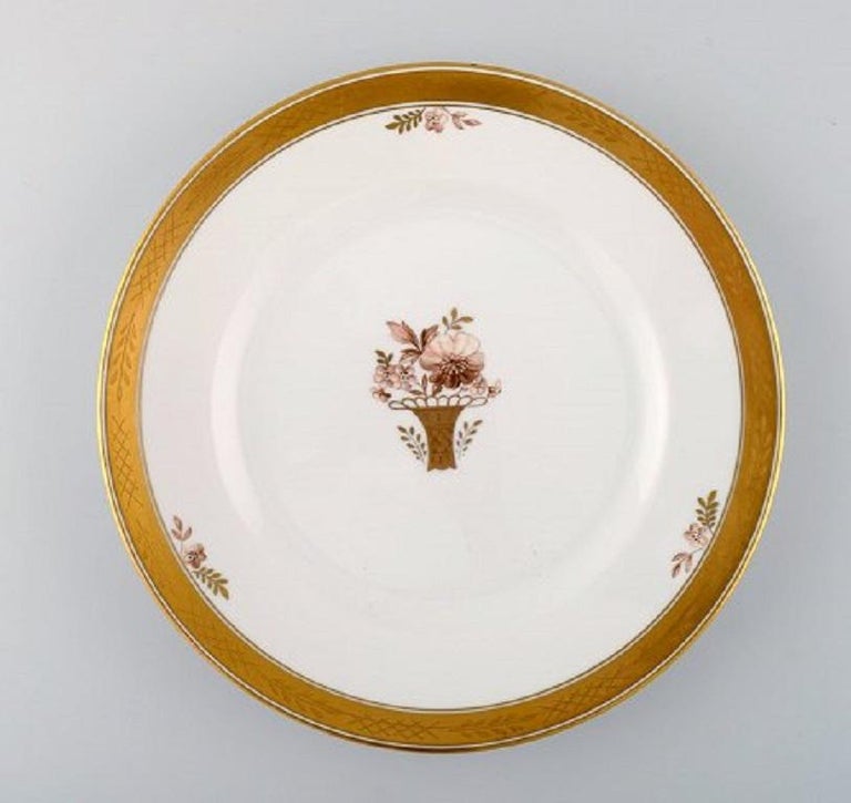 12 Royal Copenhagen "Golden Basket" Dinner Plates with Gold Edge at