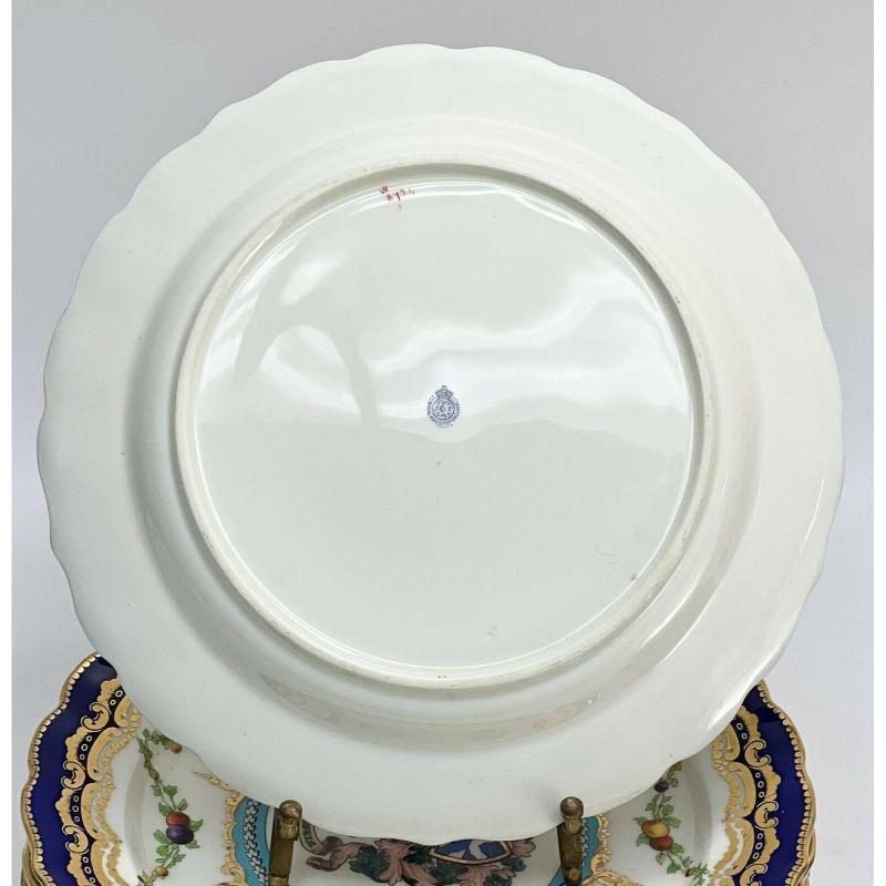 Hand-Painted 12 Royal Worcester Hand Painted Porcelain 9 inch Armorial Plates, 1909