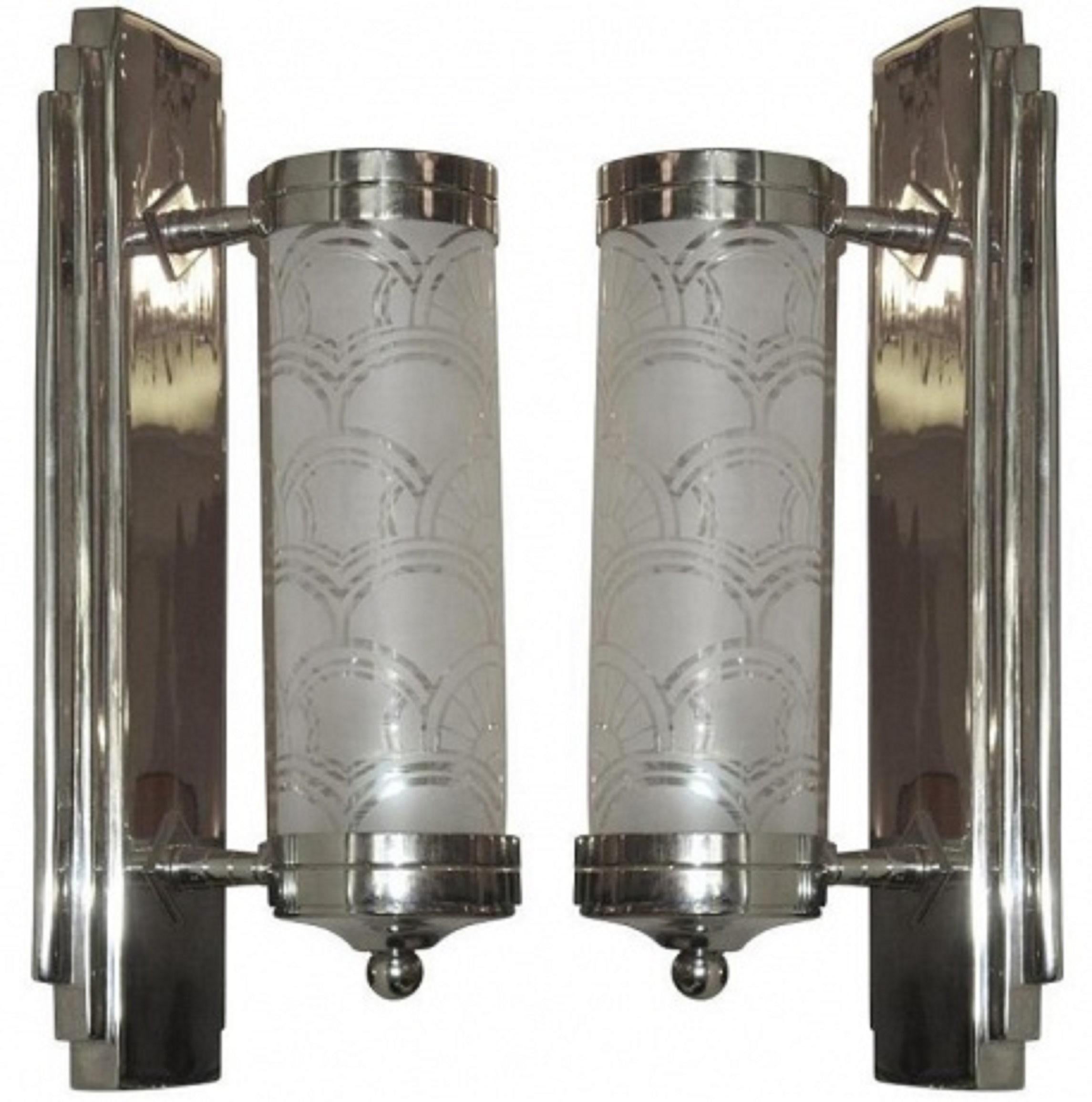 12 Sconces in Chrome and Glass, Style, Art Deco, Year, 1930, German For Sale 10