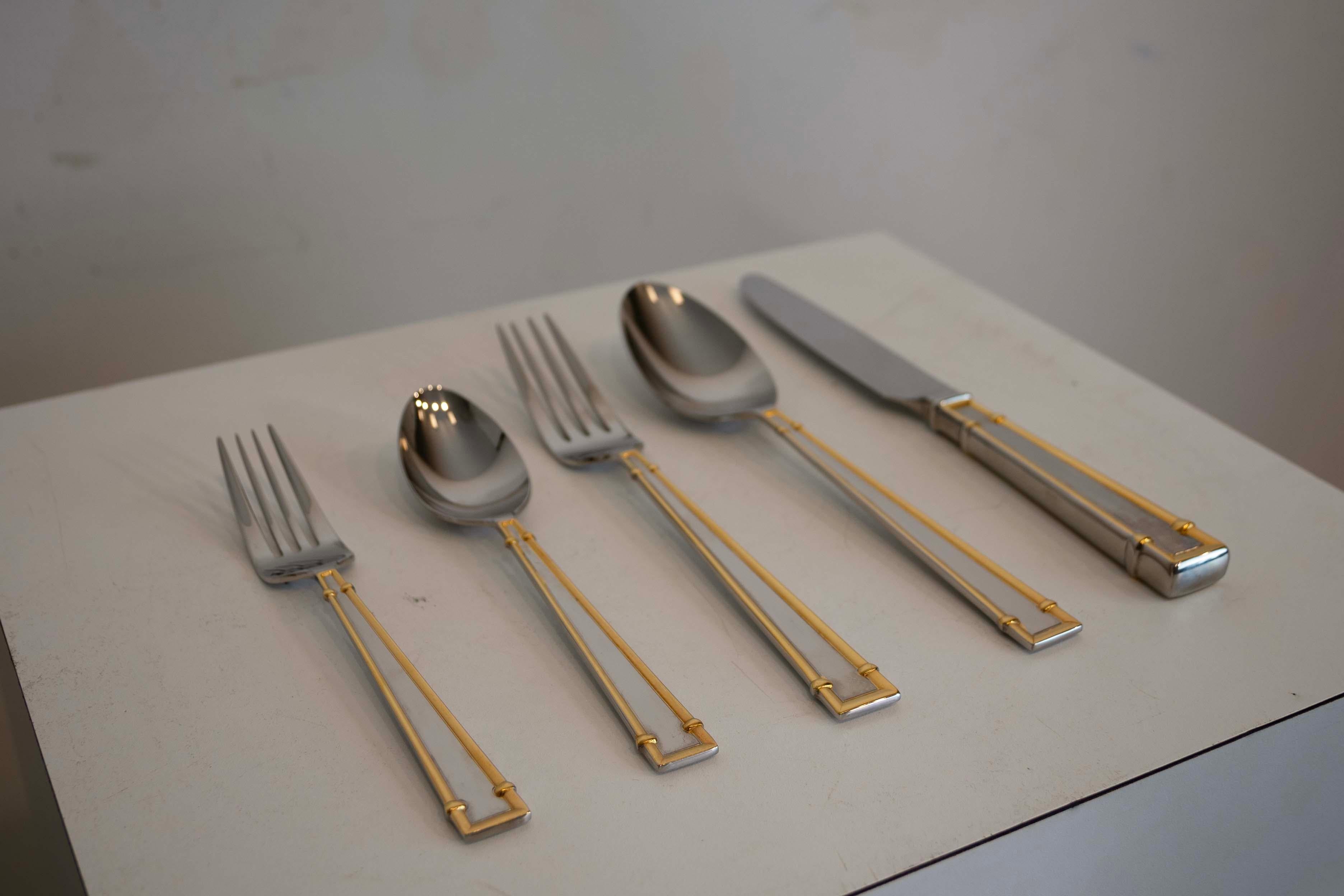 20th Century 12 Sets of 5 Yamazaki Patrick Stainless Silver Flatware from Japan (60 Total) For Sale
