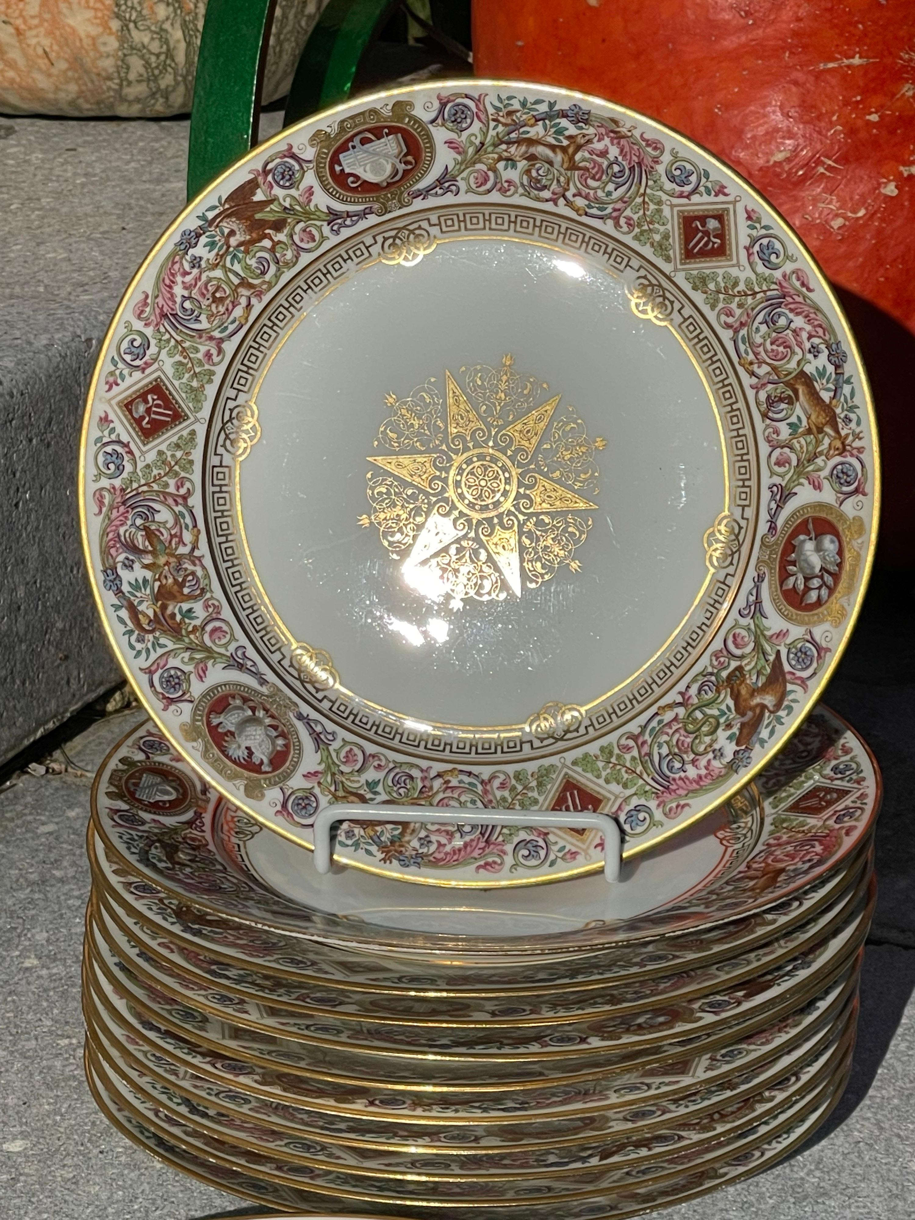 12 Sevres Louis Philippe Hunting Plates In Good Condition For Sale In New Haven, CT