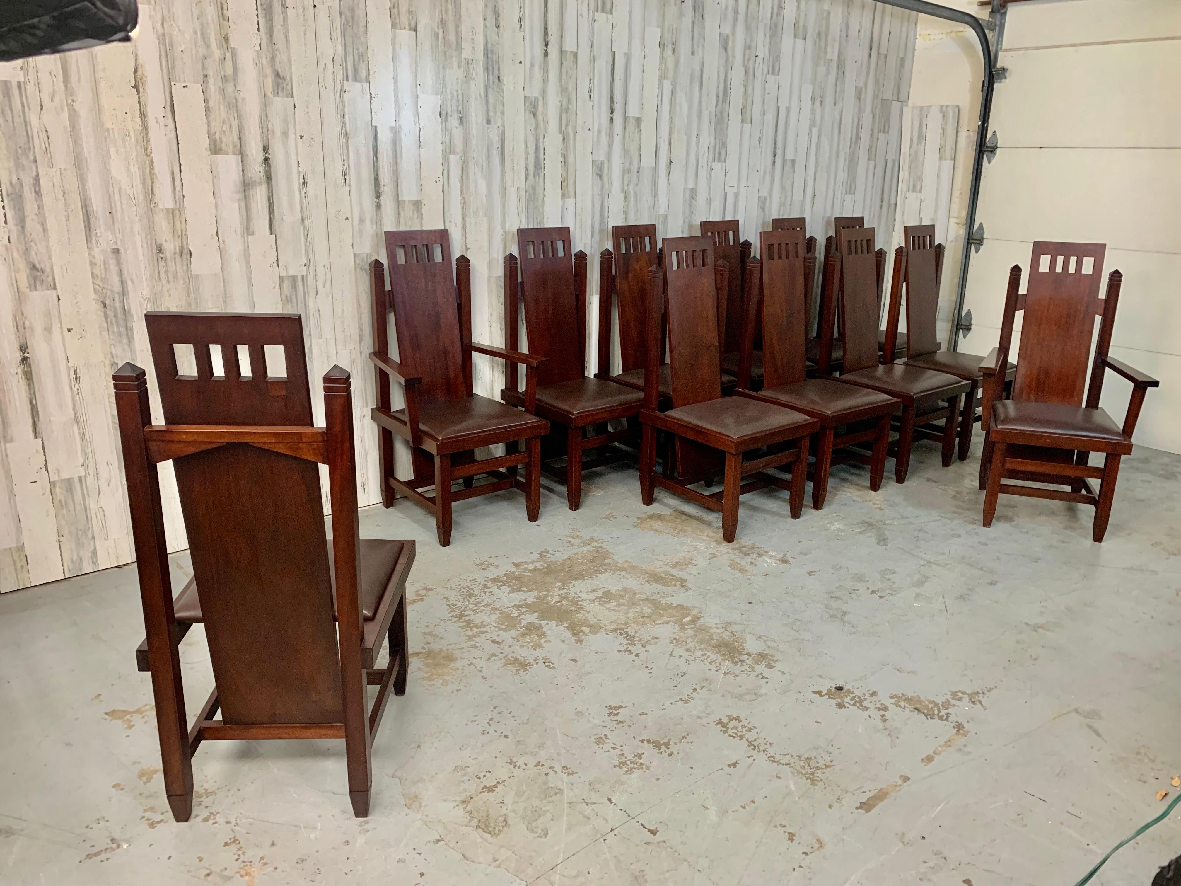 American Craftsman 12 chaises de salle à manger de style Arts & Crafts en acajou massif en vente