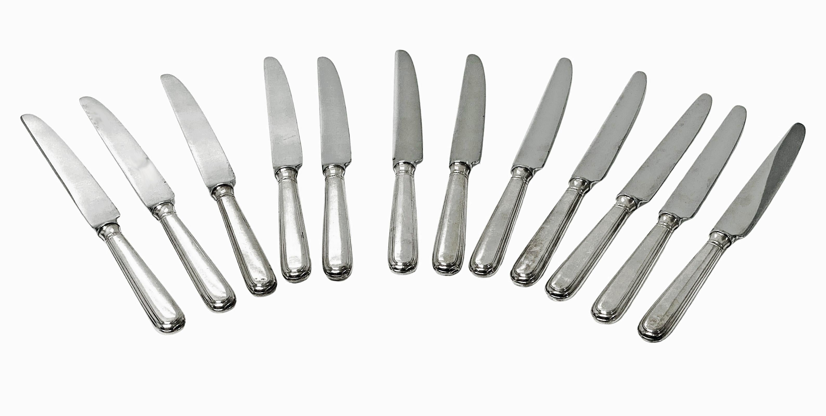 12 Sterling Silver dinner knives Old English Thread pattern English hallmarks For Sale 4