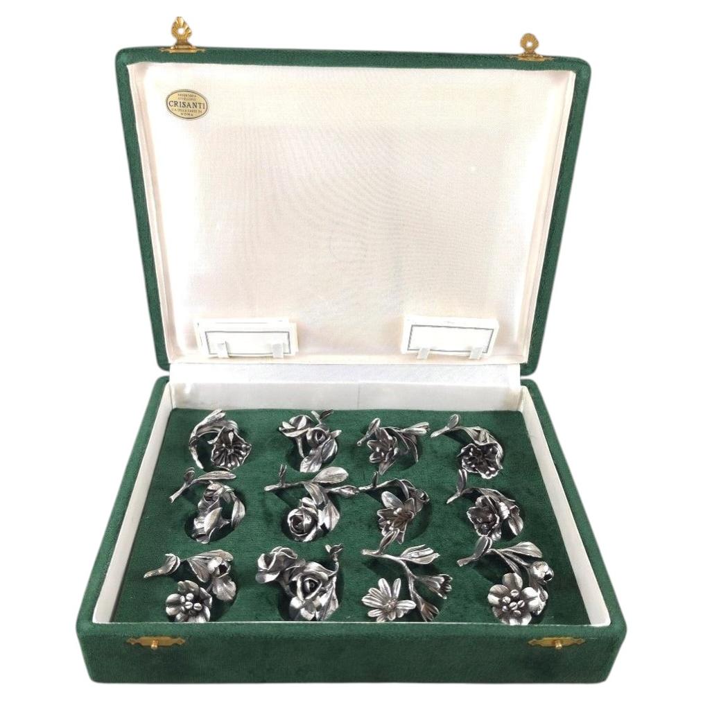 12 porte-noms en forme de fleurs en argent sterling