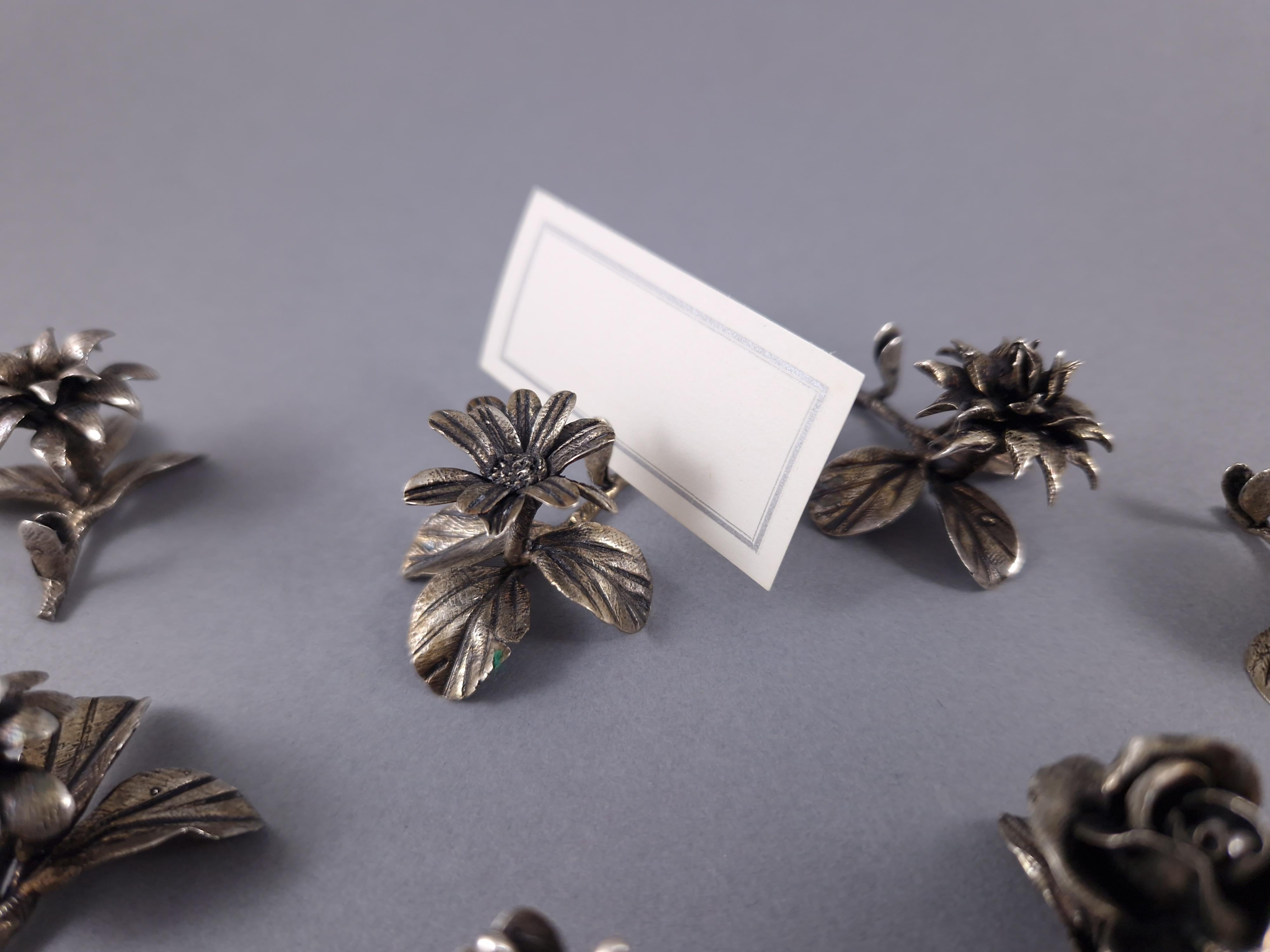 12 Sterling Silver Place Card Holders Flowers In Excellent Condition For Sale In Saint-Ouen, FR