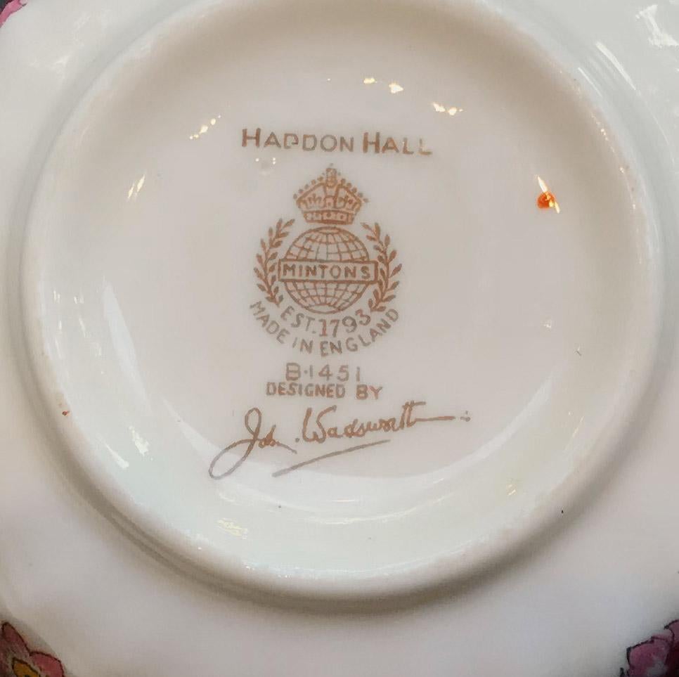 12 tazas de té y platillos Minton Bone China Porcelana Haddon Hall siglo XX en venta