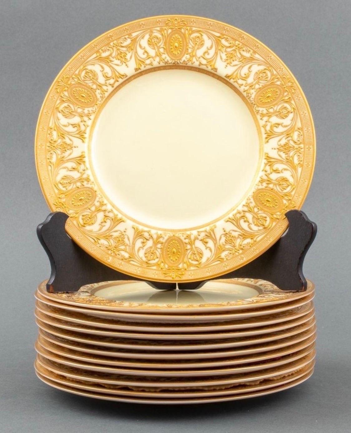 12 Gold Encrusted Tiffany Plates by Royal Worchester In Good Condition For Sale In New Haven, CT
