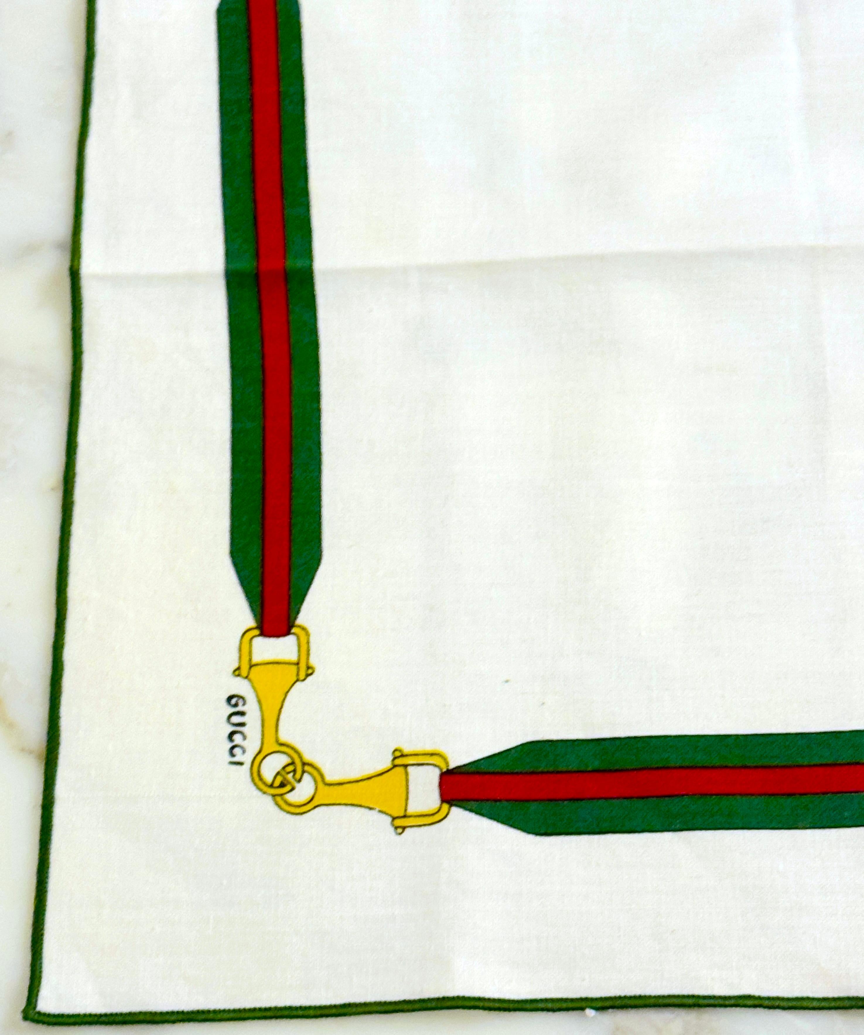 12 Vintage Aldo Gucci Equestrian Napkins with Horsebit Motif, Signed, 1980s en Bueno estado para la venta en West Palm Beach, FL