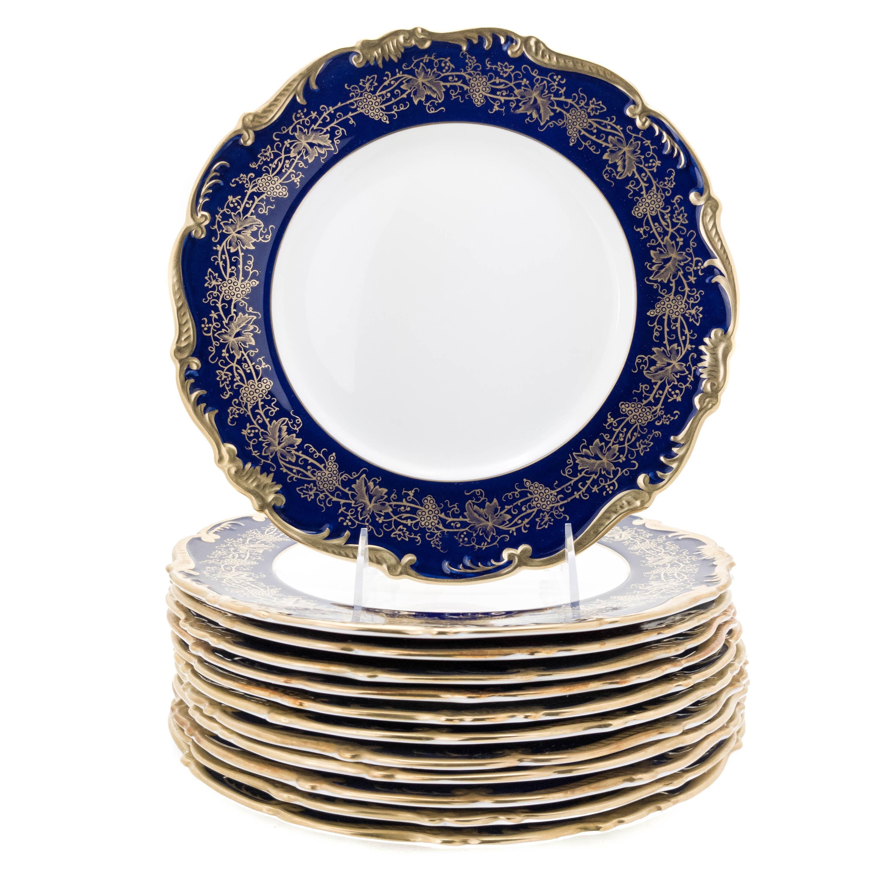 12 Vintage Cobalt Blue Dinner Plates by Coalport England, Great Shape In Good Condition In West Palm Beach, FL