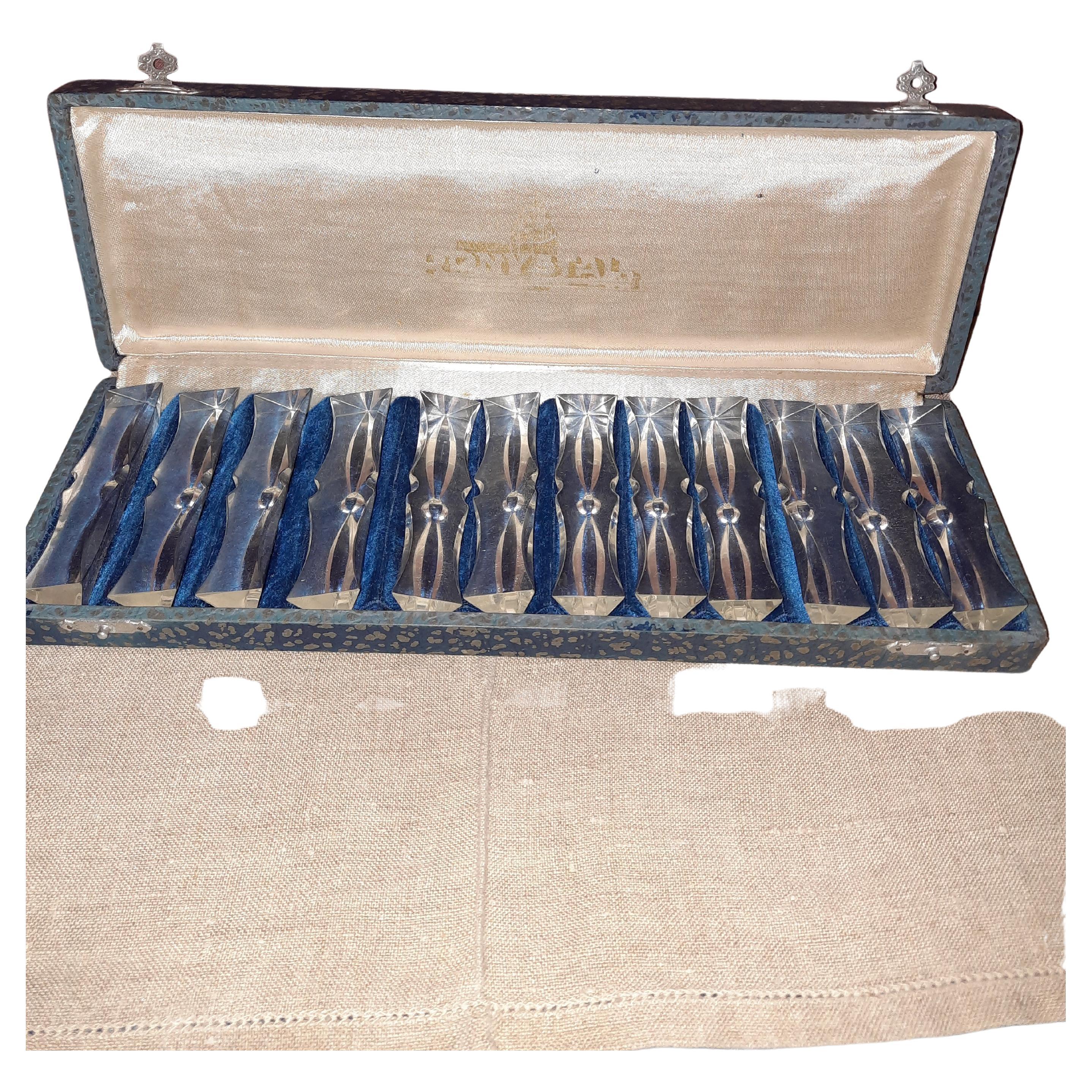 12 Vintage French Lucite Knife/Chopstick Rests, C1950 For Sale